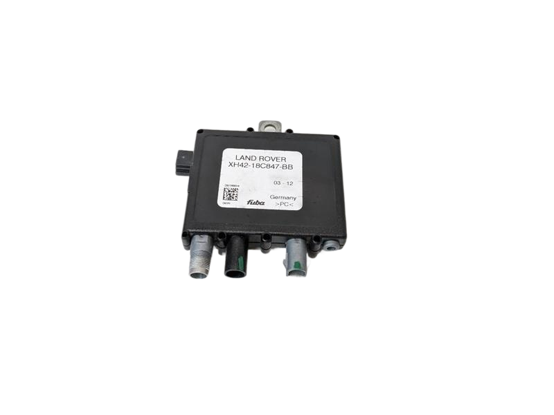 2010 - 2013 OEM LAND ROVER RANGE ROVER ANTENNA AMPLIFIER CONTROL MODULE
