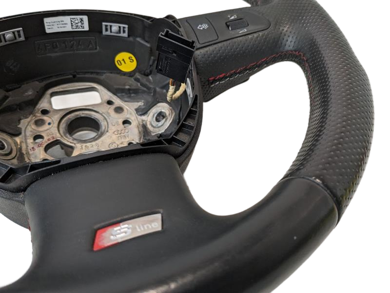 2004 - 2011 OEM AUDI A6 STEERING WHEEL W/ SWITCHES BLACK