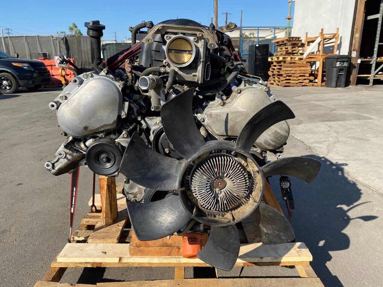 2005 - 2006 NISSAN ARMADA TITAN QX56 VK56DE 5.6L  V8 ENGINE MOTOR ASSEMBLY OEM