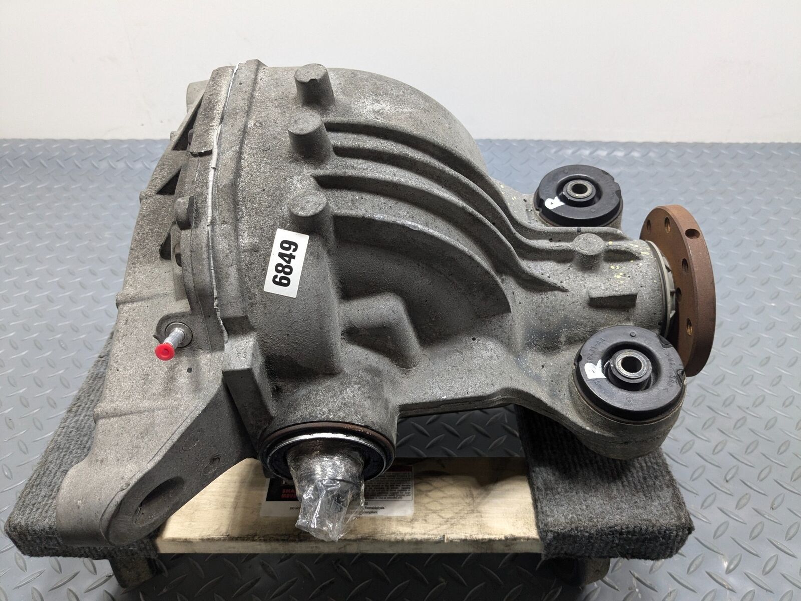 2006 - 2010 OEM FORD EXPLORER REAR DIFFERENTIAL AXLE CARRIER ASSEMBLY 4.0L