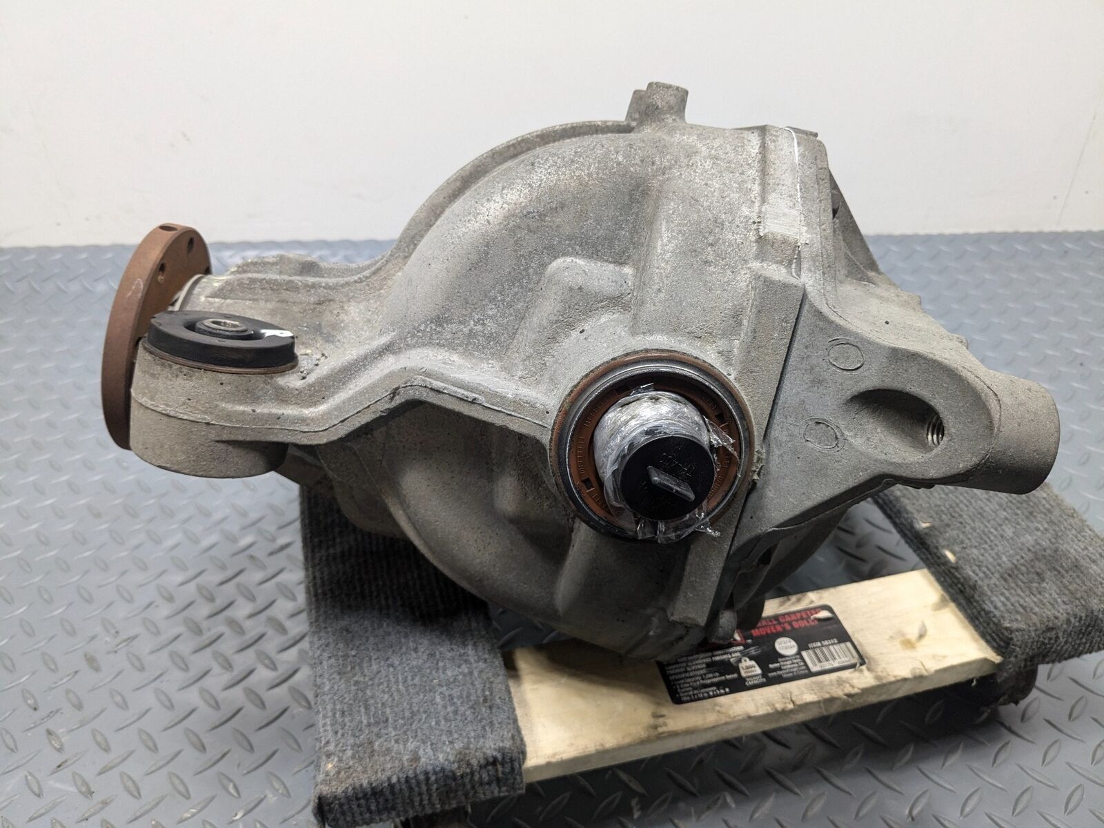 2006 - 2010 OEM FORD EXPLORER REAR DIFFERENTIAL AXLE CARRIER ASSEMBLY 4.0L