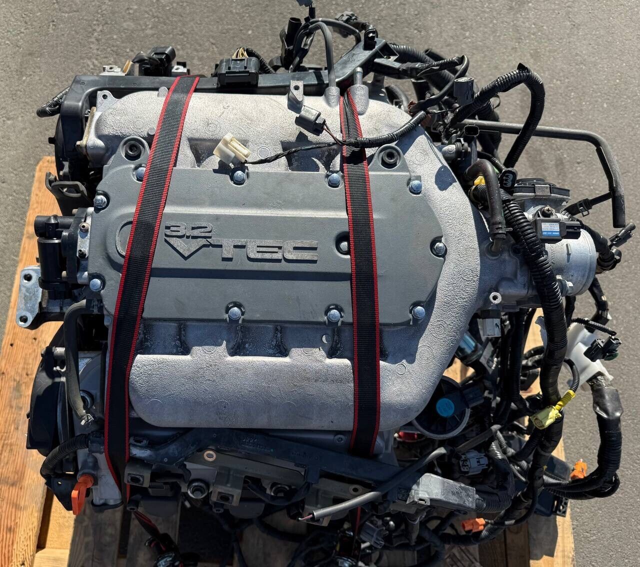 2004 - 2006 ACURA TL OEM 3.2L V6 J32A3R ENGINE MOTOR ASSEMBLY *TESTED* 3.2 LOCAL