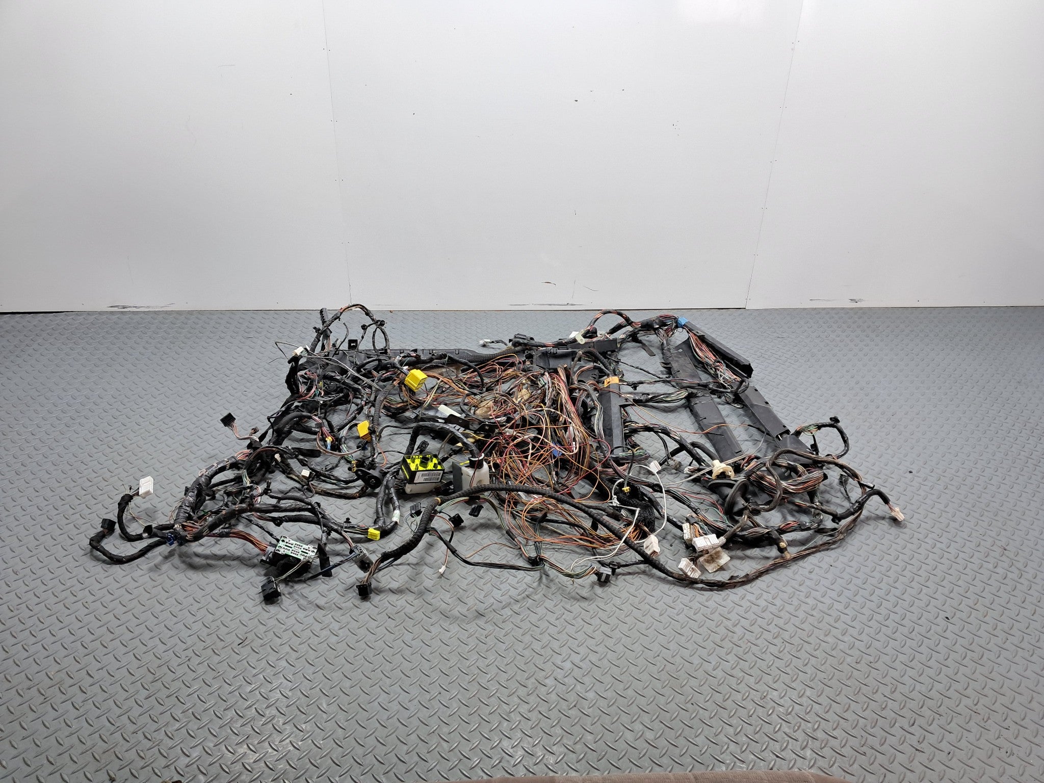05 - 07 OEM JEEP GRAND CHEROKEE INTERIOR BODY WIRE HARNESS CABLE AND CONNECTOR
