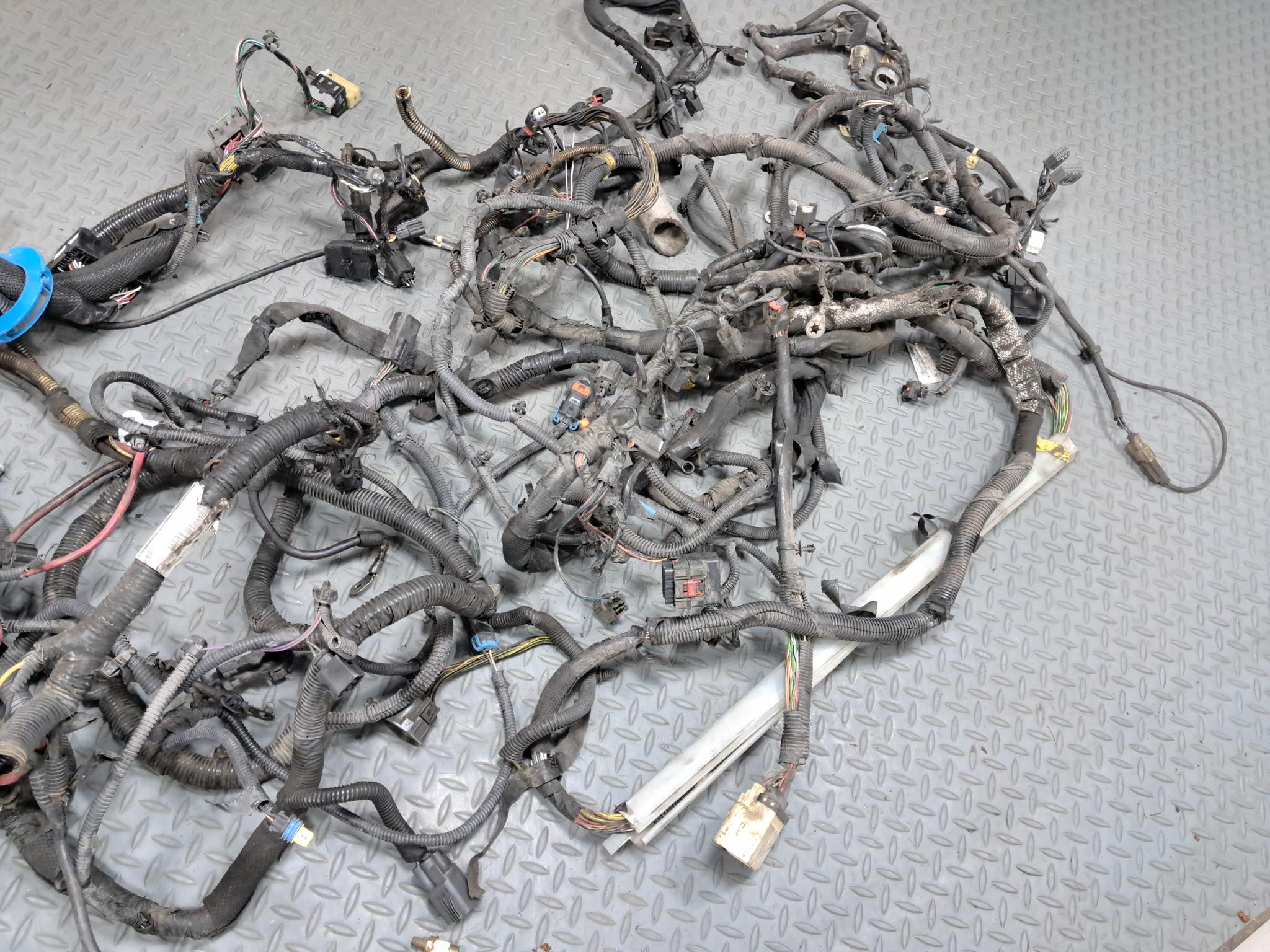 05 - 07 OEM JEEP GRAND CHEROKEE INTERIOR ENGINE WIRE HARNESS CABLE AND CONNECTOR