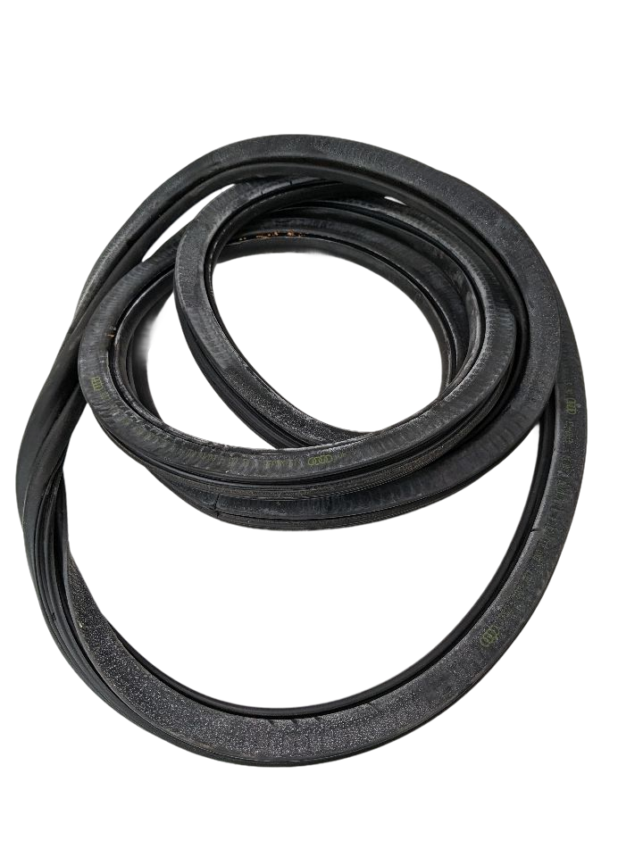 2008 - 2016 OEM AUDI A4 FRONT RIGHT PASSENGER SIDE DOOR SEAL WEATHERSTRIP RUBBER