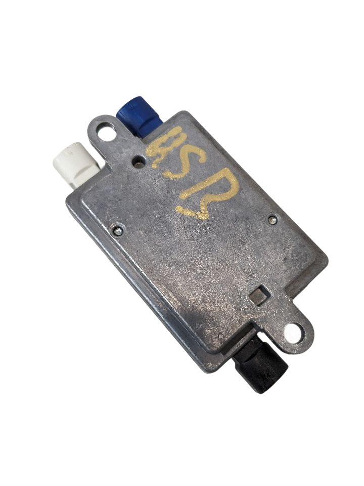 2011 - 2012 OEM BMW 750LI HYBRID USB HUB MEDIA AUDIO AUX INTERFACE MODULE
