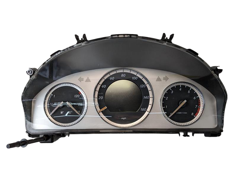 2008 - 2014 OEM MERCEDES BENZ C300 INSTRUMENT CLUSTER GAUGE SPEEDOMETER