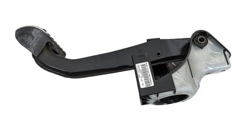2008 - 2014 OEM MERCEDES-BENZ C300 BRAKE STOP PEDAL ASSEMBLY WITH BRACKET