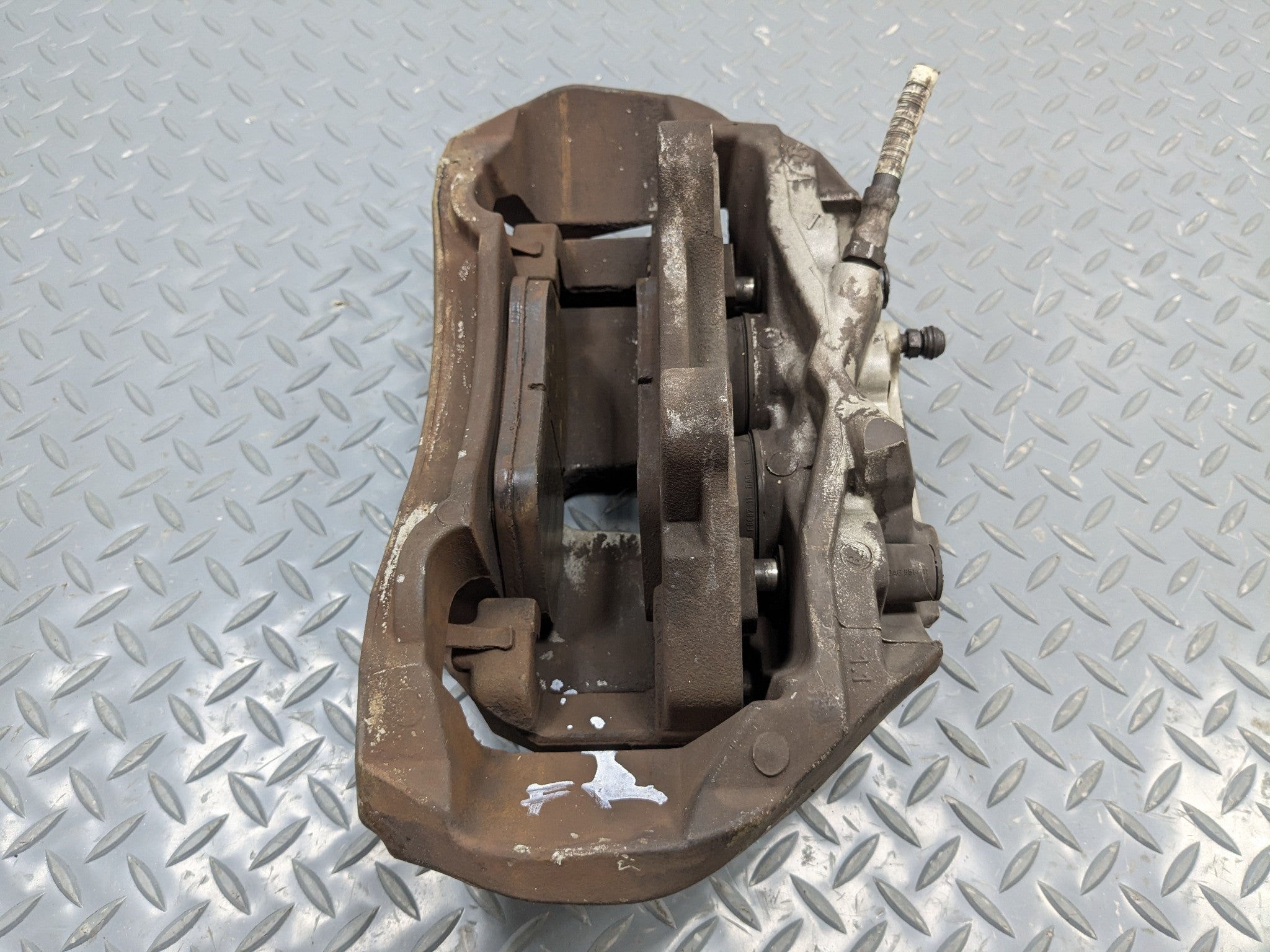 2009 - 2011 OEM MERCEDES-BENZ ML63 FRONT RIGHT PASSENGER SIDE BRAKE CALIPER