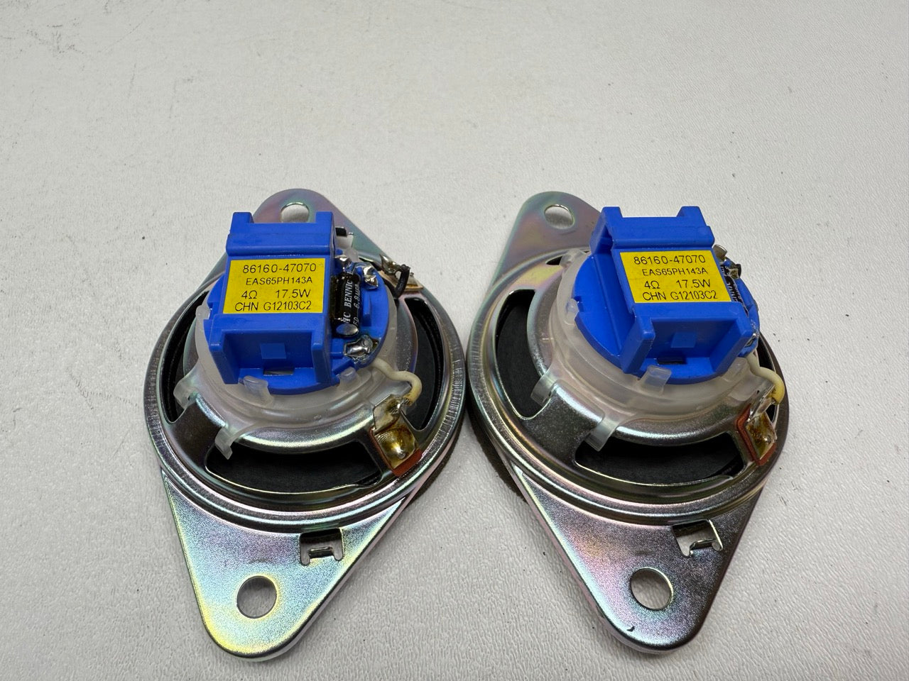 2010 - 2015 OEM TOYOTA PRIUS INTERIOR DASH AUDIO RADIO TWEETER SPEAKER SET