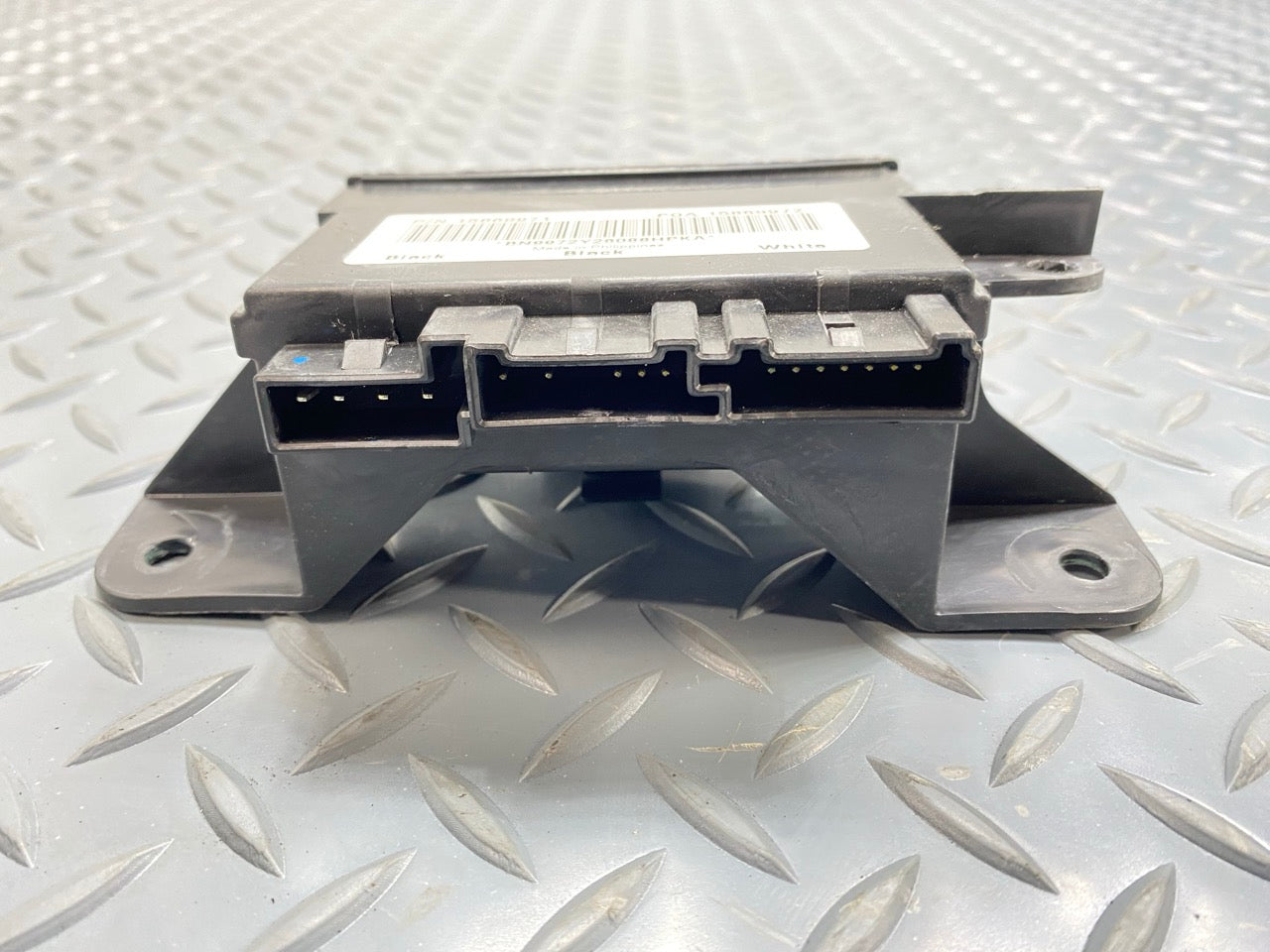 05 - 07 OEM CHEVROLET TRAILBLAZER REAR BODY CONTROL OR LIFTGATE CONTROL MODULE
