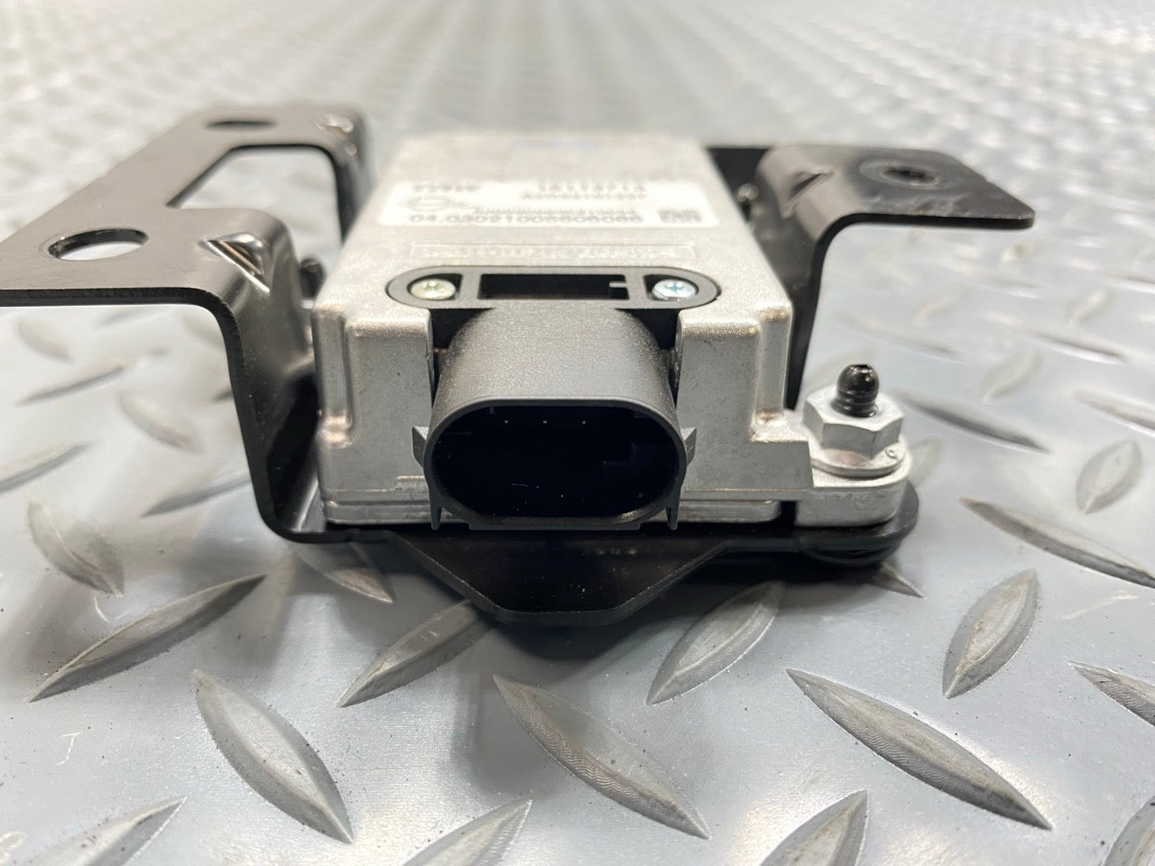 05 - 07 OEM CHEVROLET TRAILBLAZER YAW RATE SUSPENSION STABILITY SENSOR MODULE