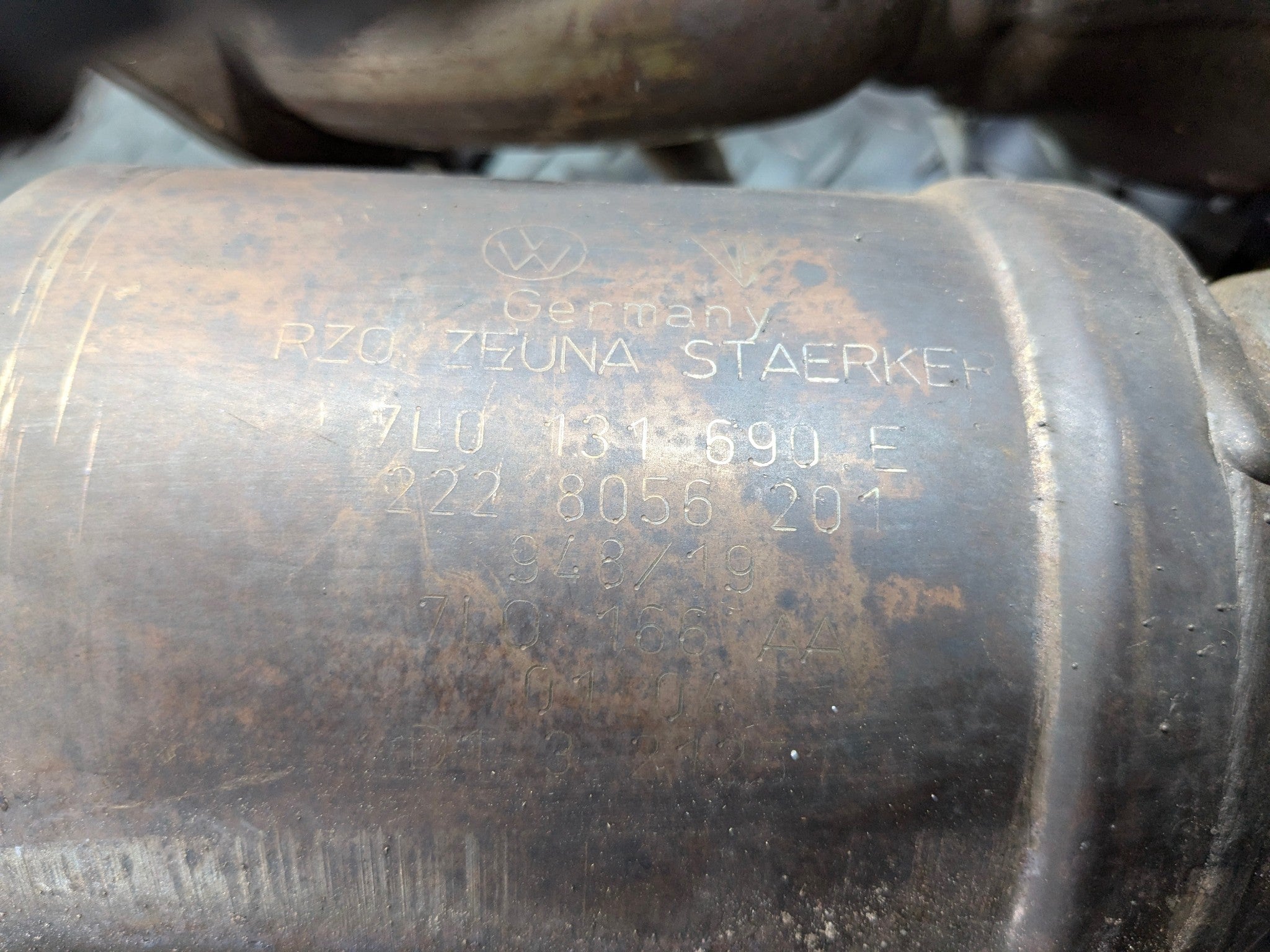 2004 - 2006 OEM PORSCHE CAYENNE V6 EXHAUST MANIFOLD DOWNPIPE
