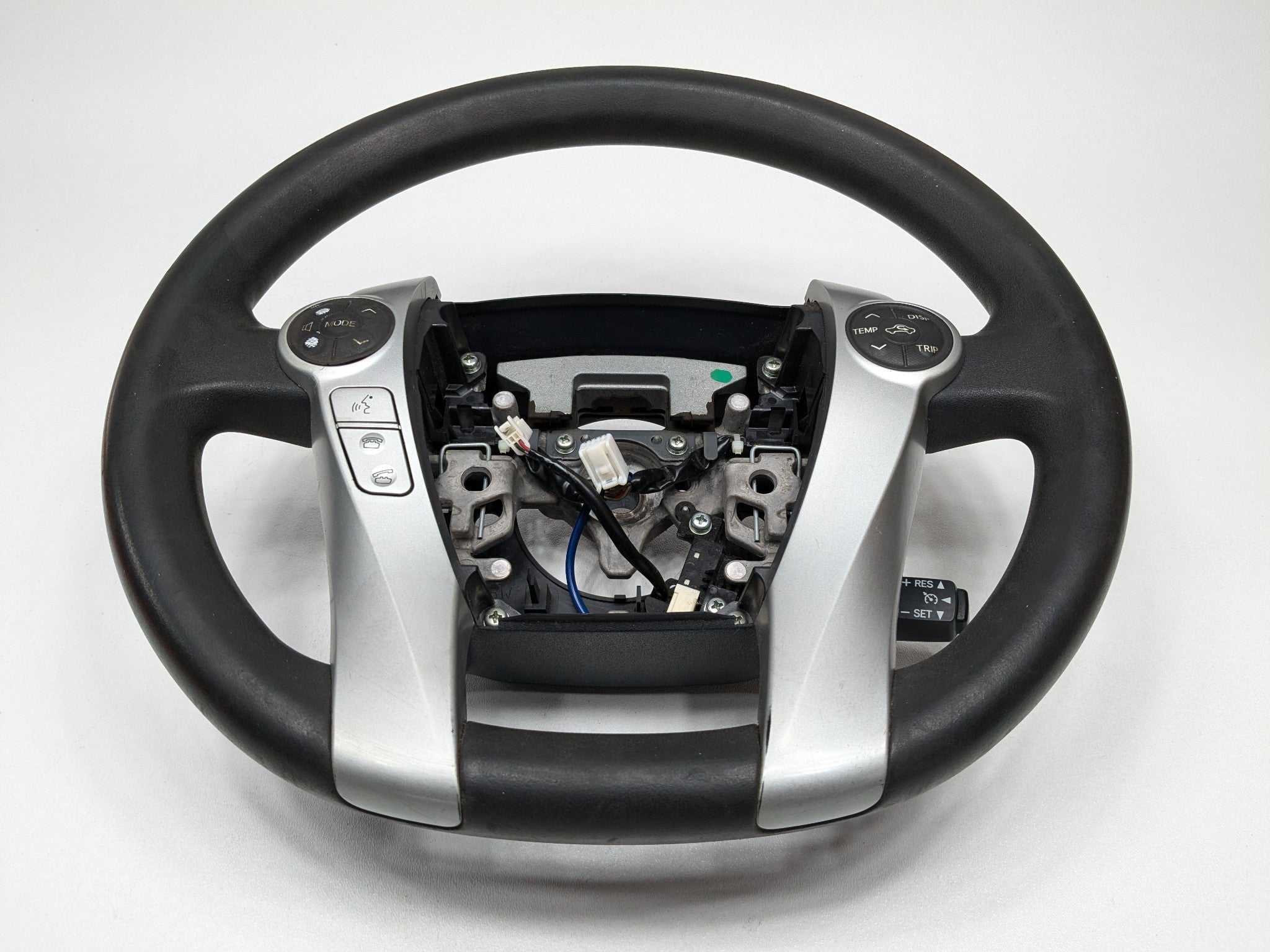 2010 - 2015 OEM TOYOTA PRIUS STEERING WHEEL WITH AUDIO CRUISE SWITCH
