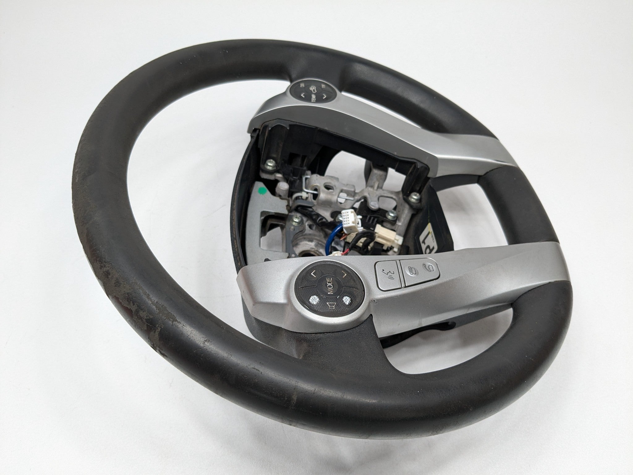 2010 - 2015 OEM TOYOTA PRIUS STEERING WHEEL WITH AUDIO CRUISE SWITCH
