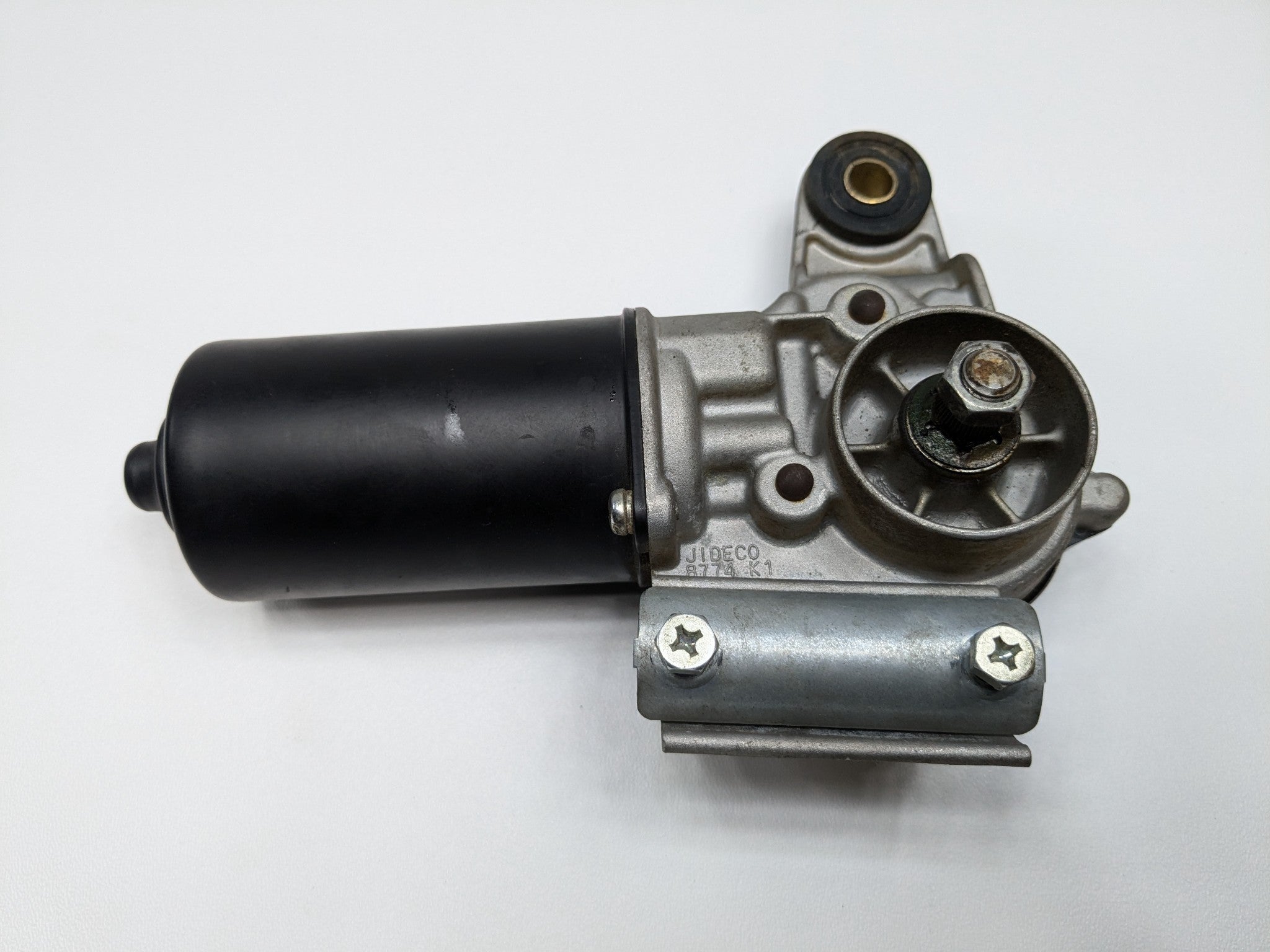 2005 - 2007 OEM NISSAN ARMADA FRONT WINDSHIELD WIPER MOTOR