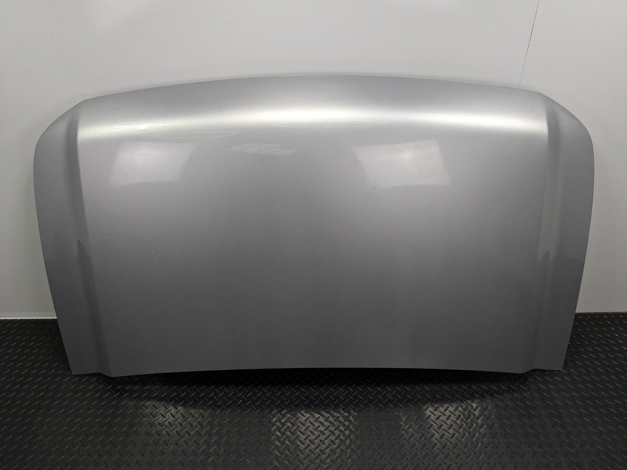 2005 - 2007 OEM NISSAN ARMADA FRONT HOOD PANEL
