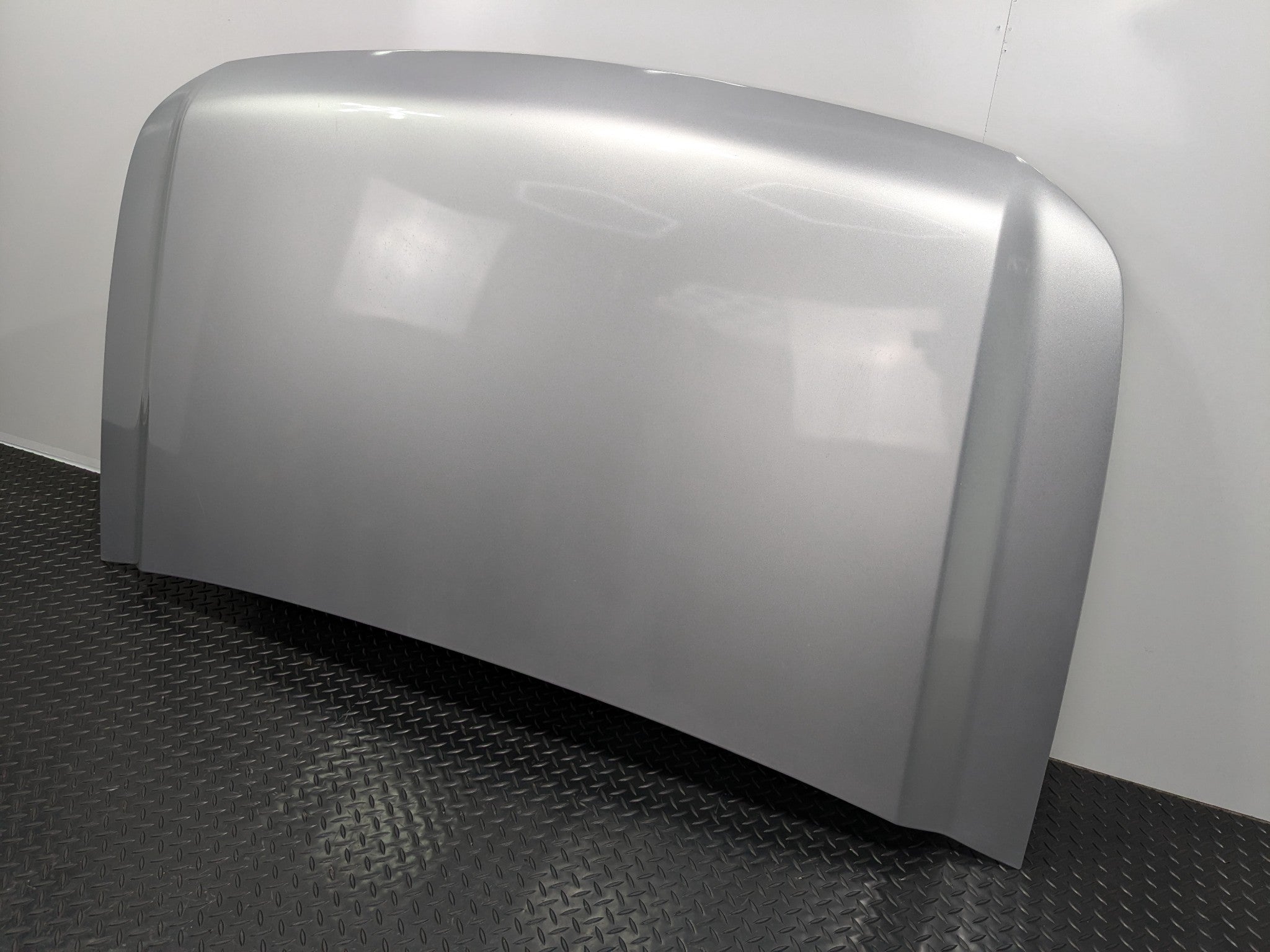 2005 - 2007 OEM NISSAN ARMADA FRONT HOOD PANEL