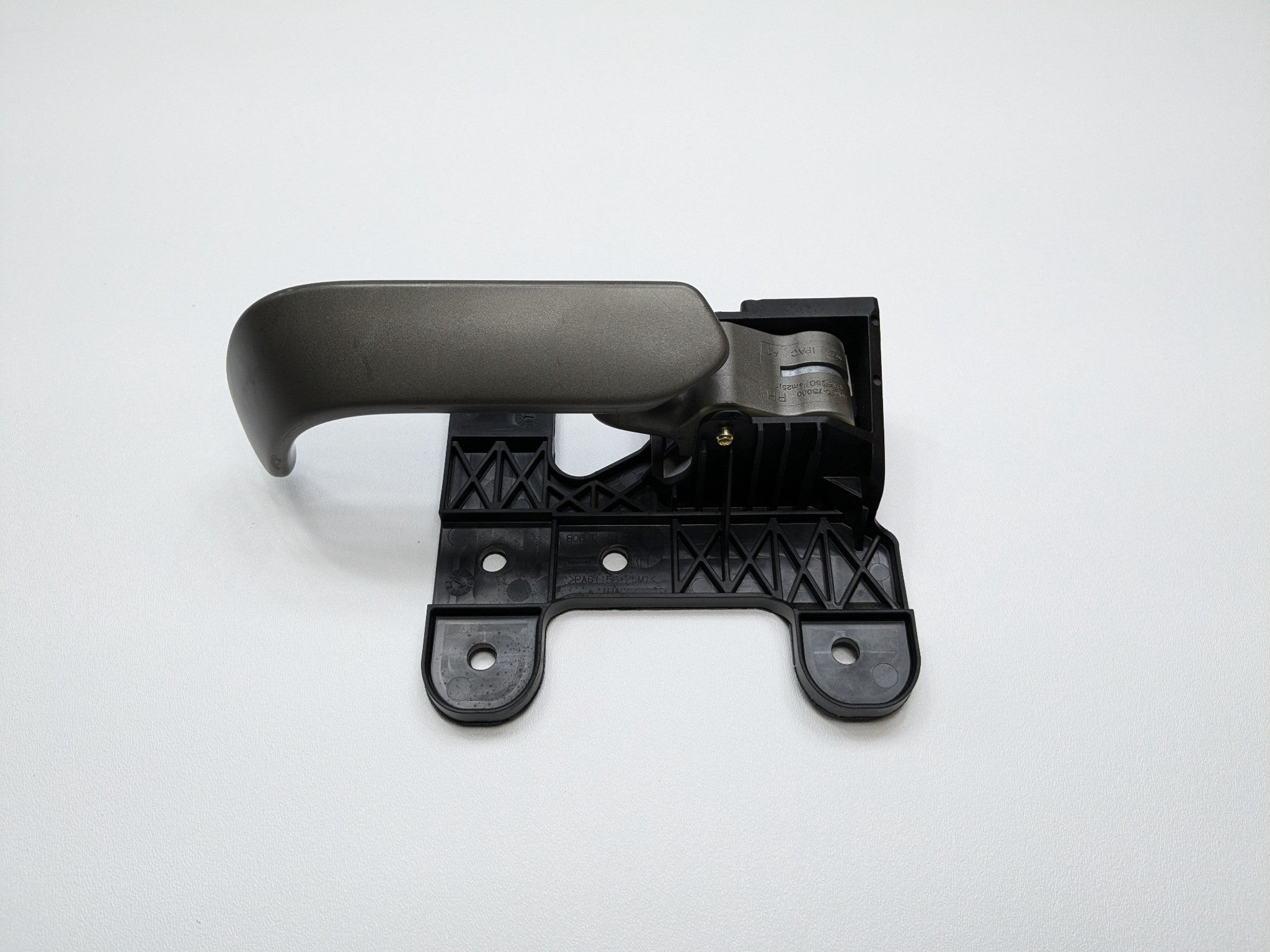 05 - 07 OEM NISSAN ARMADA FRONT RIGHT SIDE INTERIOR DOOR HANDLE LIGHT GRAY