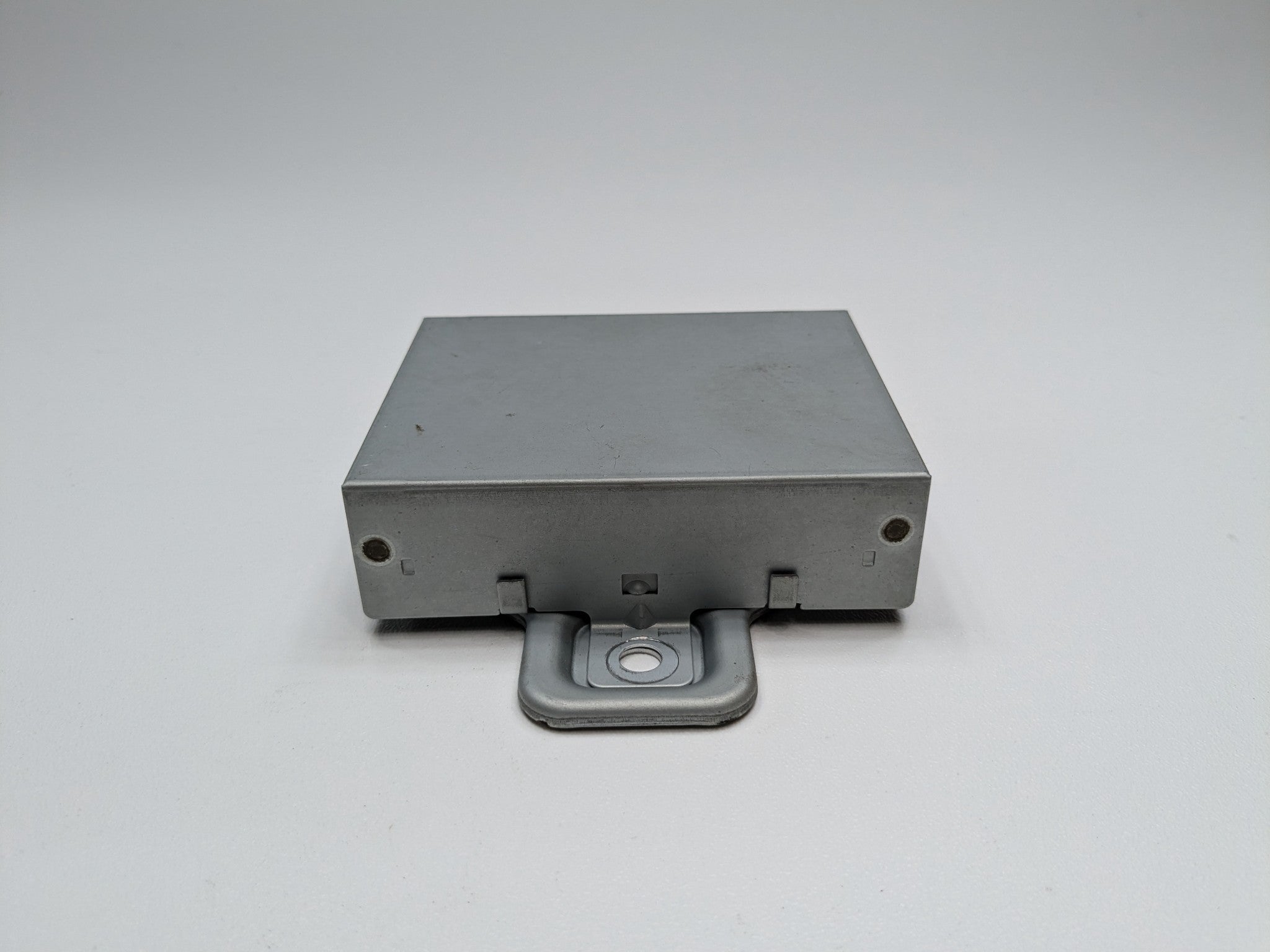 2005 - 2007 OEM NISSAN ARMADA AIR SUSPENSION RIDE CONTROL MODULE UNIT