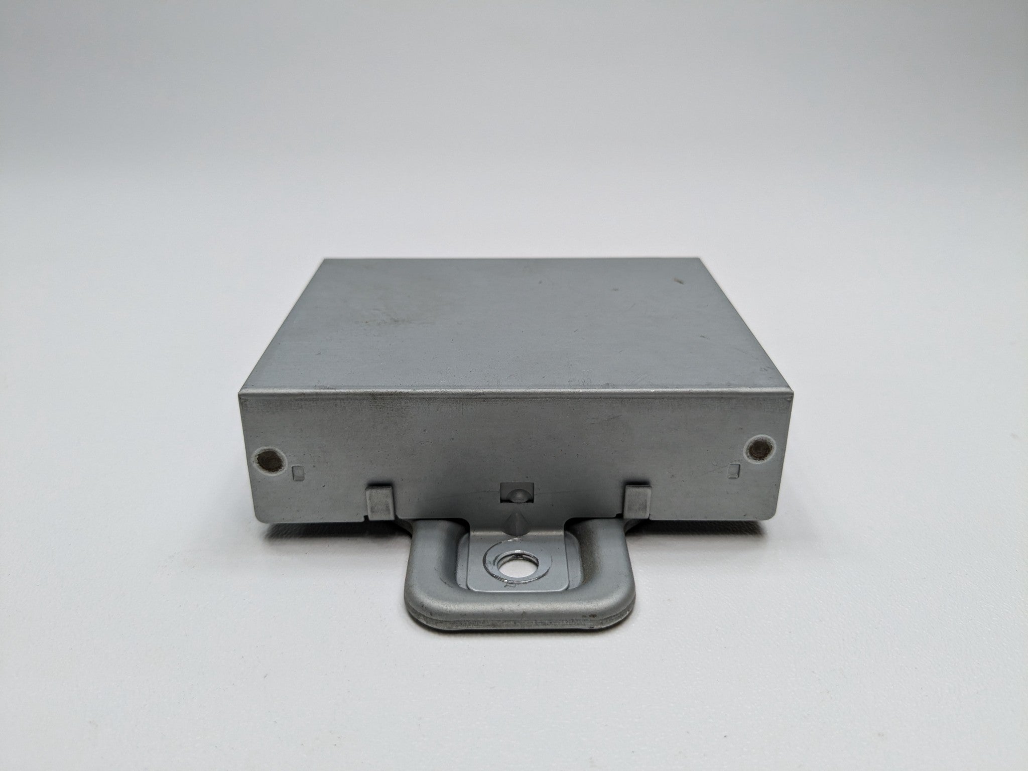 2005 - 2007 OEM NISSAN ARMADA AIR SUSPENSION RIDE CONTROL MODULE UNIT