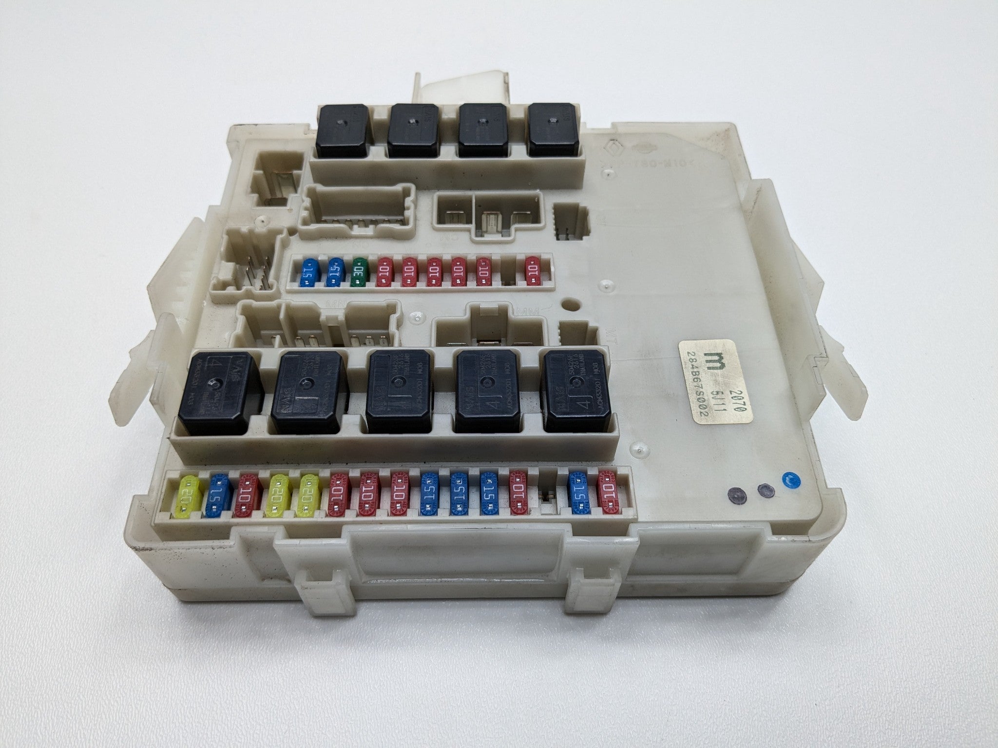 2005 - 2007 OEM NISSAN ARMADA BCM BODY FUSE BOX CONTROL MODULE UNIT