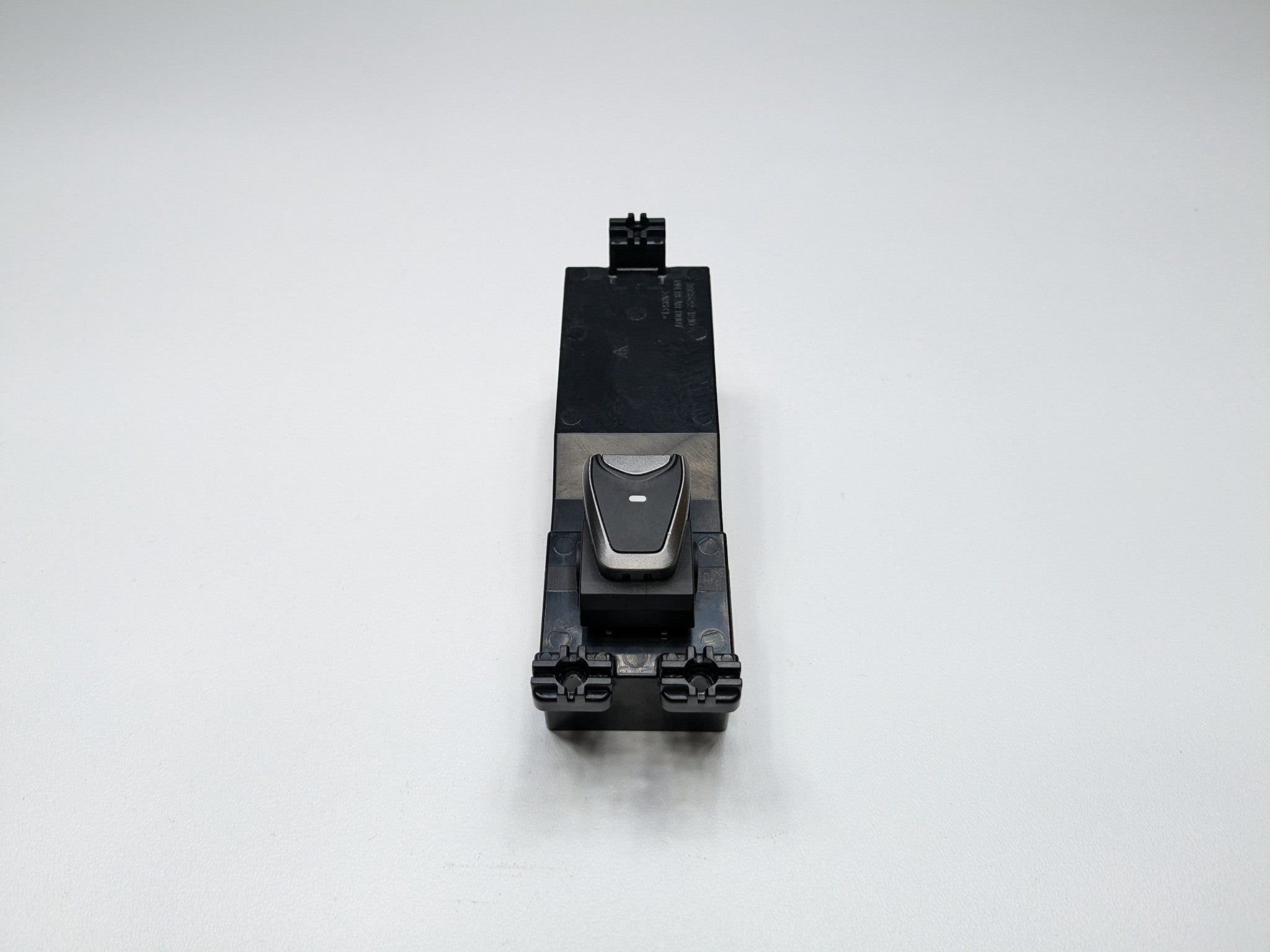 13 - 19 OEM HYUNDAI SANTA FE REAR LEFT DRIVER DOOR POWER WINDOW SWITCH