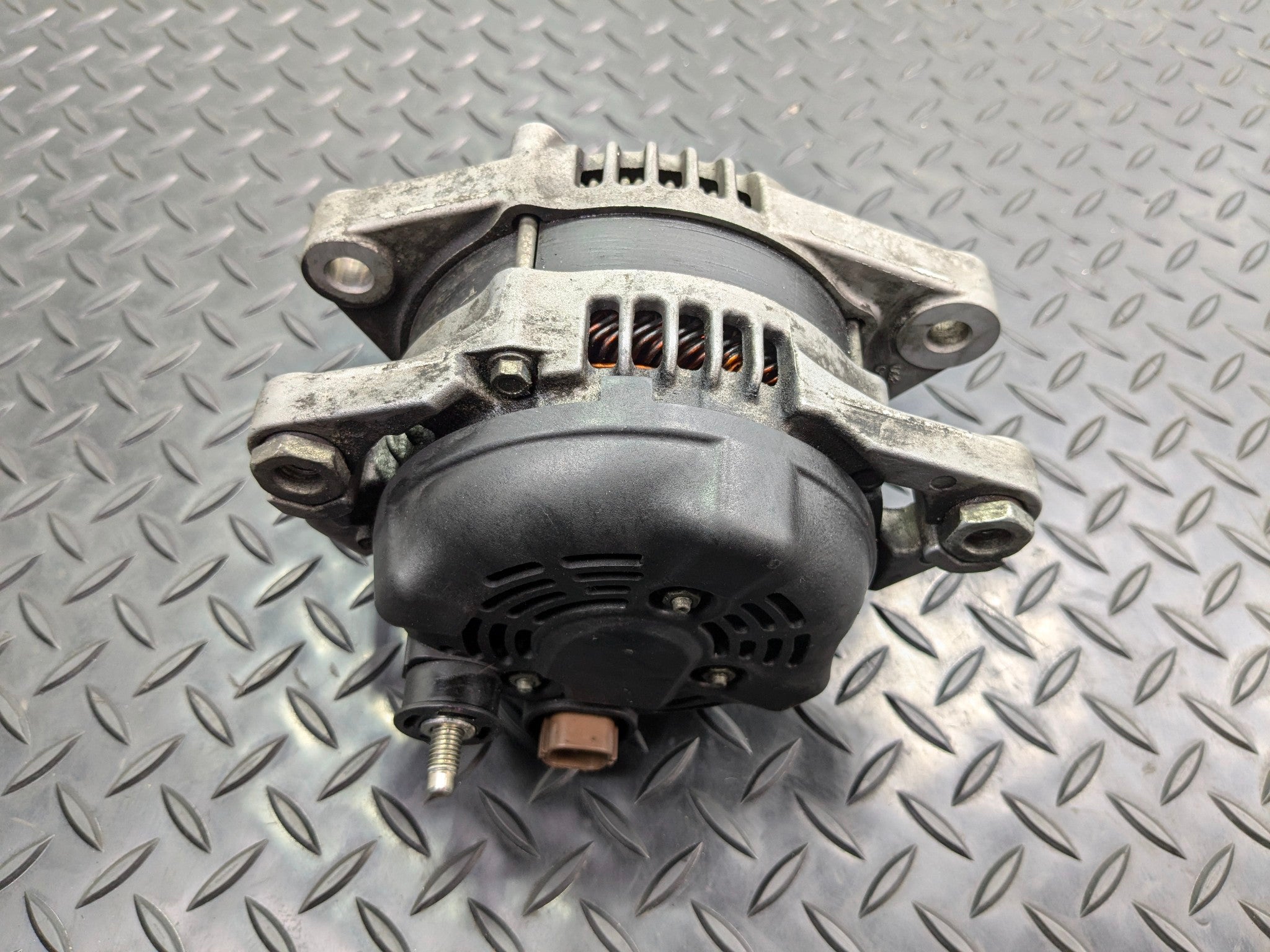 13 - 19 OEM HYUNDAI SANTA FE POWER GENERATOR ENGINE MOTOR ALTERNATOR ASSEMBLY