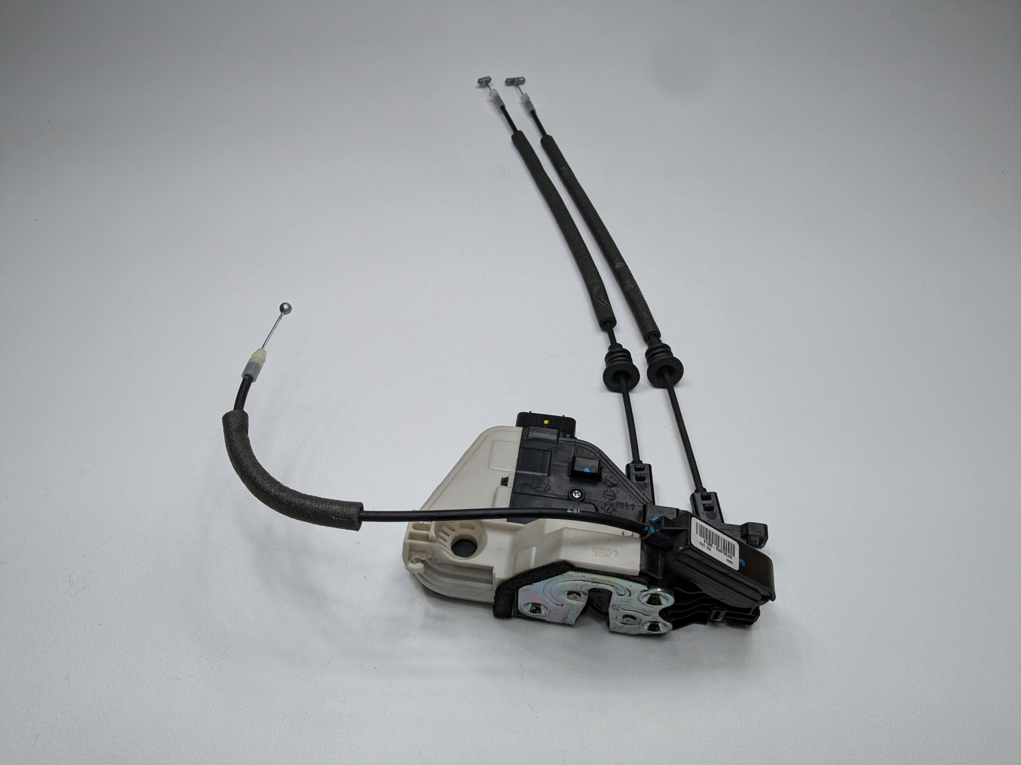 13 - 19 OEM HYUNDAI SANTA FE FRONT RIGHT PASSENGER SIDE DOOR LATCH LOCK ACTUATOR
