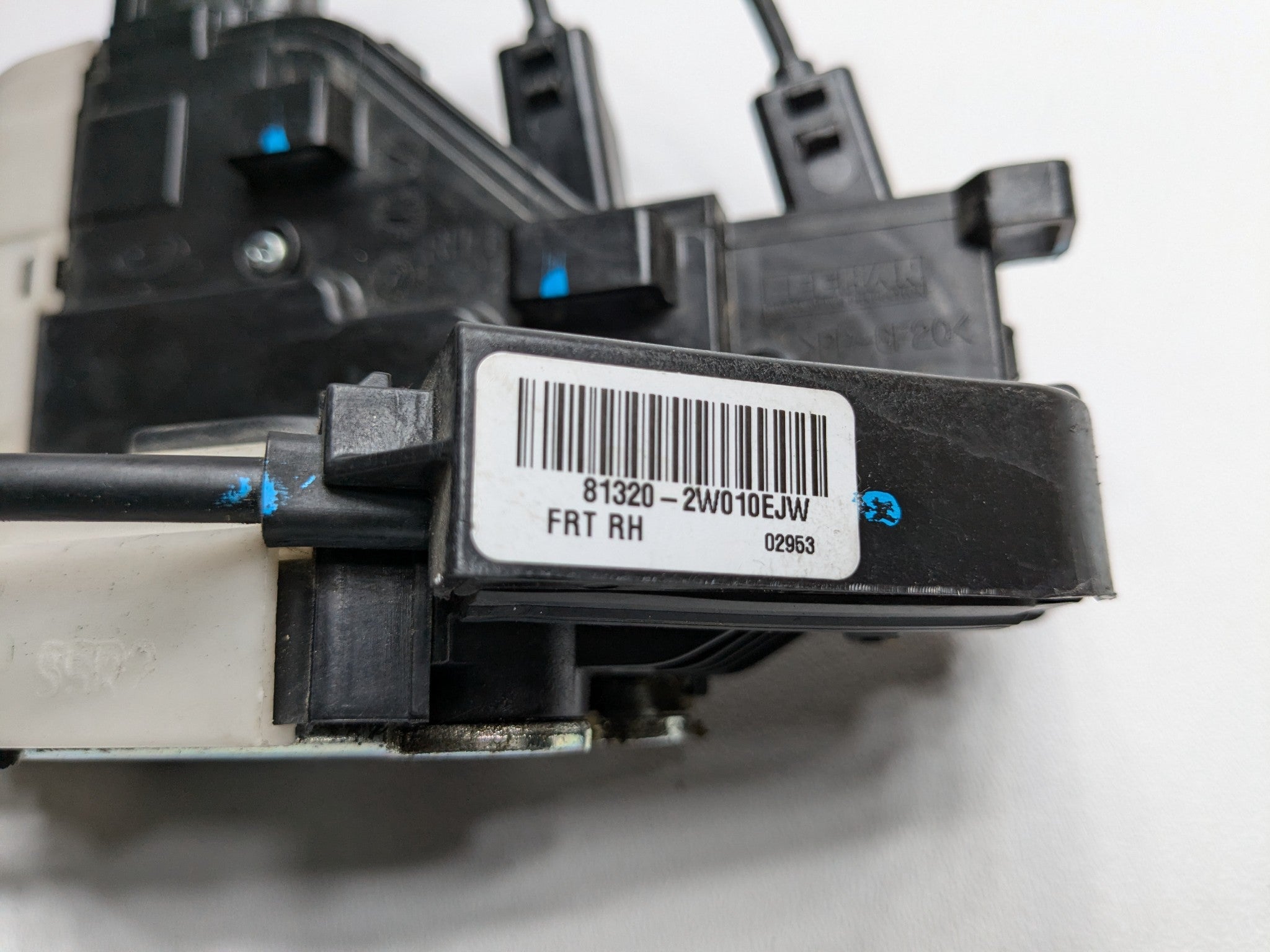 13 - 19 OEM HYUNDAI SANTA FE FRONT RIGHT PASSENGER SIDE DOOR LATCH LOCK ACTUATOR