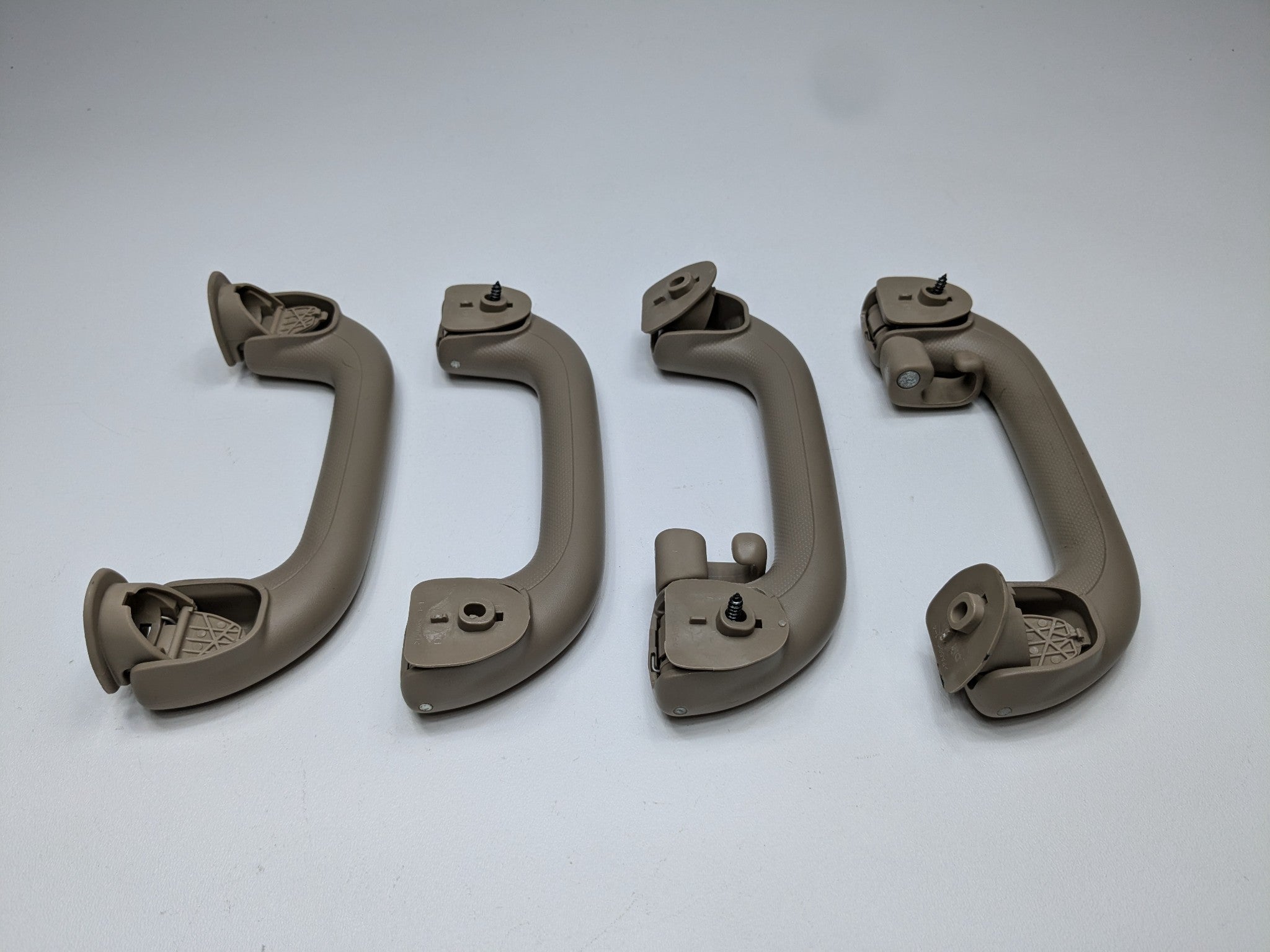 13 - 19 OEM HYUNDAI SANTA FE FRONT AND REAR INTERIOR UPPER ROOF GRAB GRIP SET