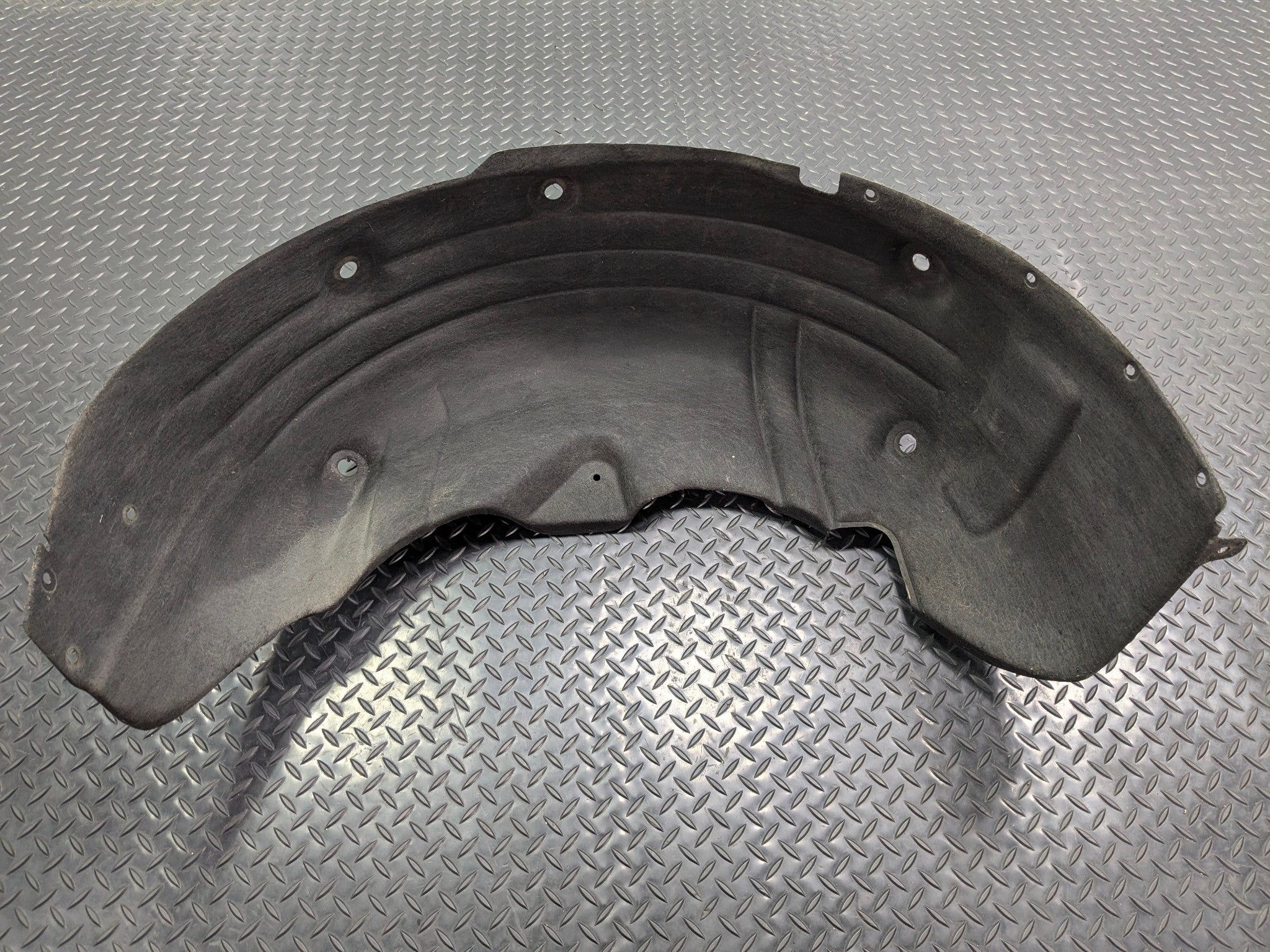 2013 - 2019 OEM HYUNDAI SANTA FE REAR LEFT SIDE INNER SPLASH SHIELD FENDER LINER