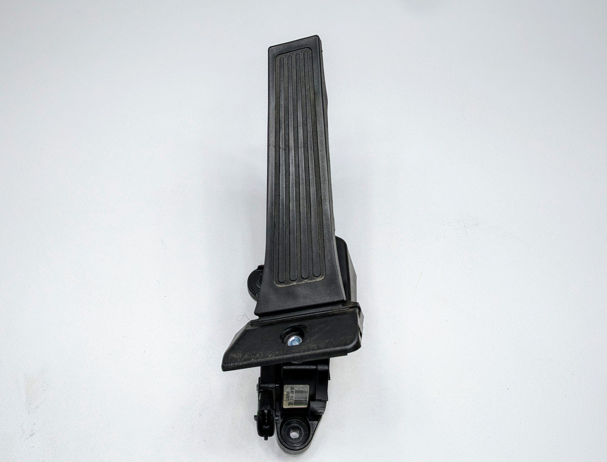 2013 - 2019 OEM HYUNDAI SANTA FE GAS PEDAL THROTTLE ACCELERATOR SENSOR