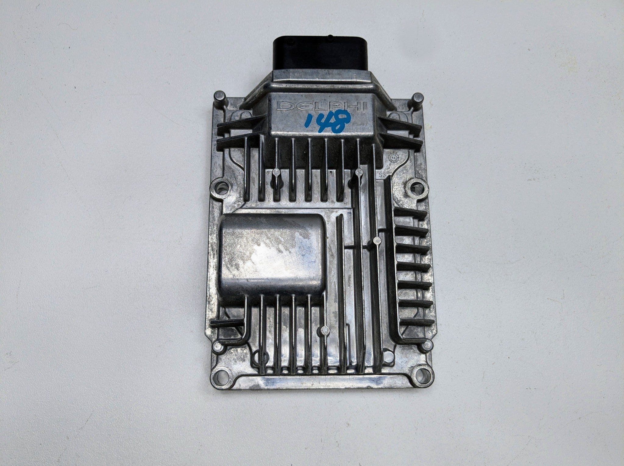 2013 - 2019 OEM HYUNDAI SANTA FE FUEL INJECTION CONTROL MODULE