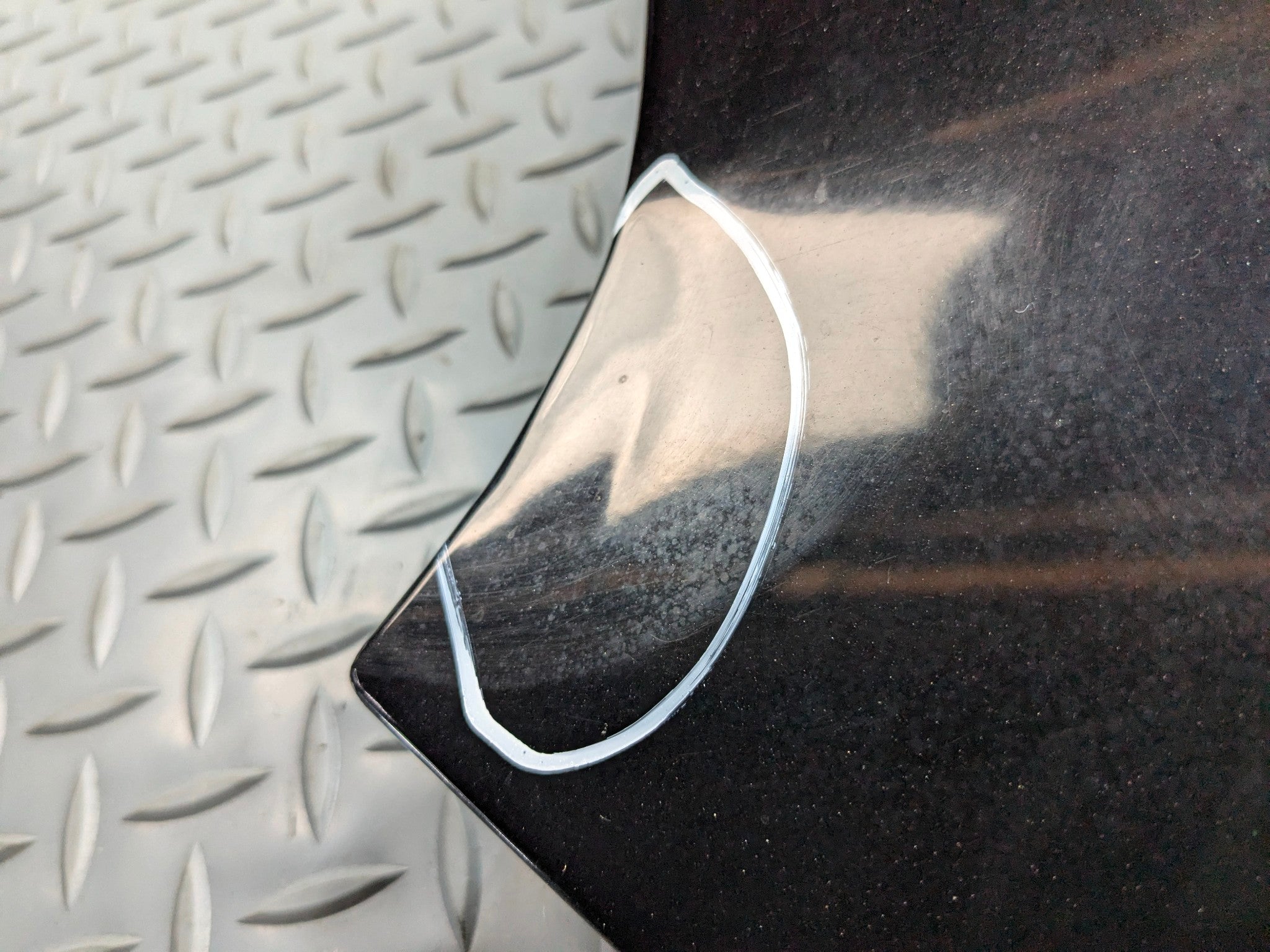 2004 - 2006 OEM PORSCHE CAYENNE V6 FRONT LEFT DRIVER SIDE FENDER COVER PANEL