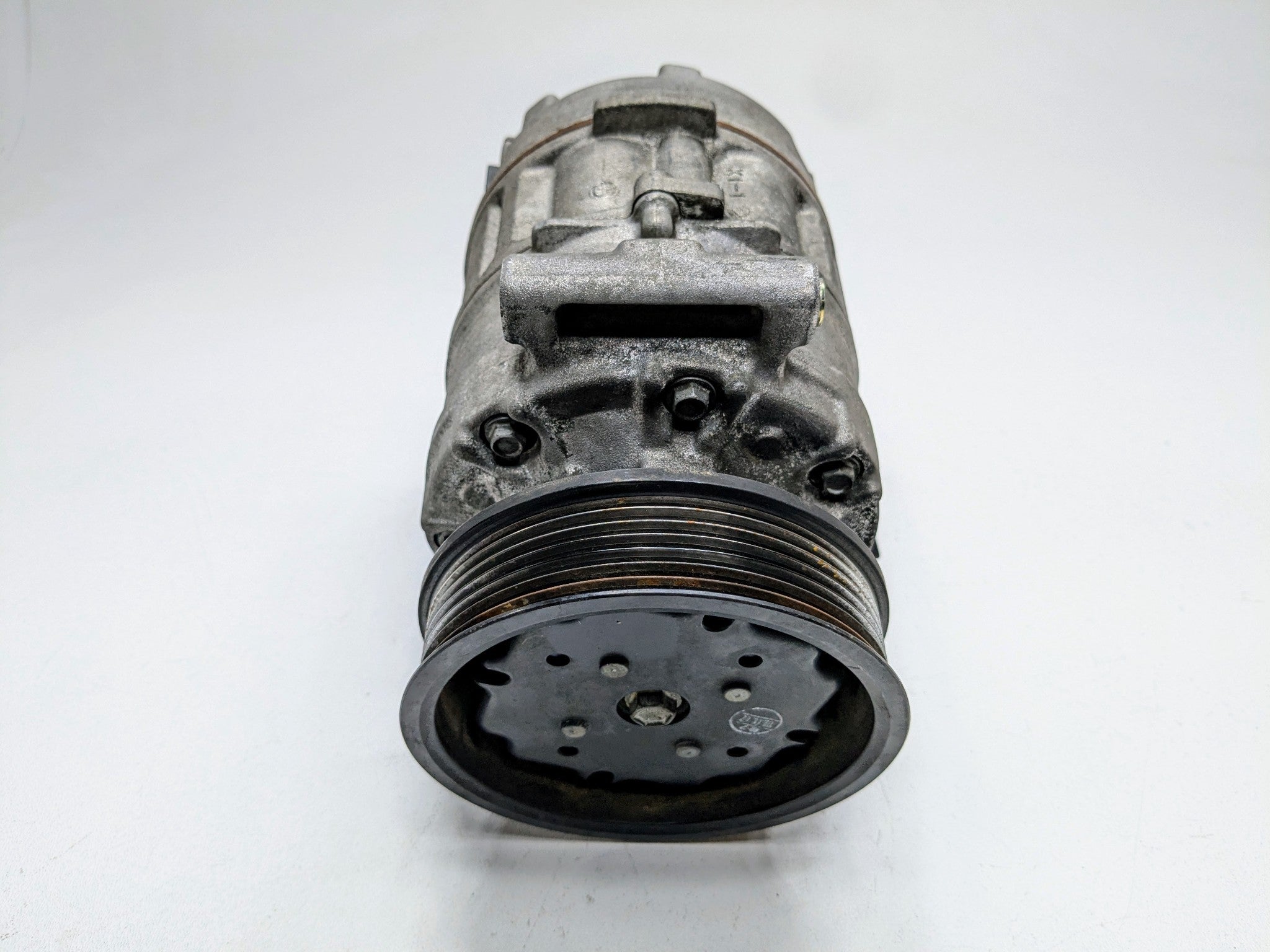 2004 - 2006 OEM PORSCHE CAYENNE V6 AC AIR CONDITIONER AIR COMPRESSOR PUMP