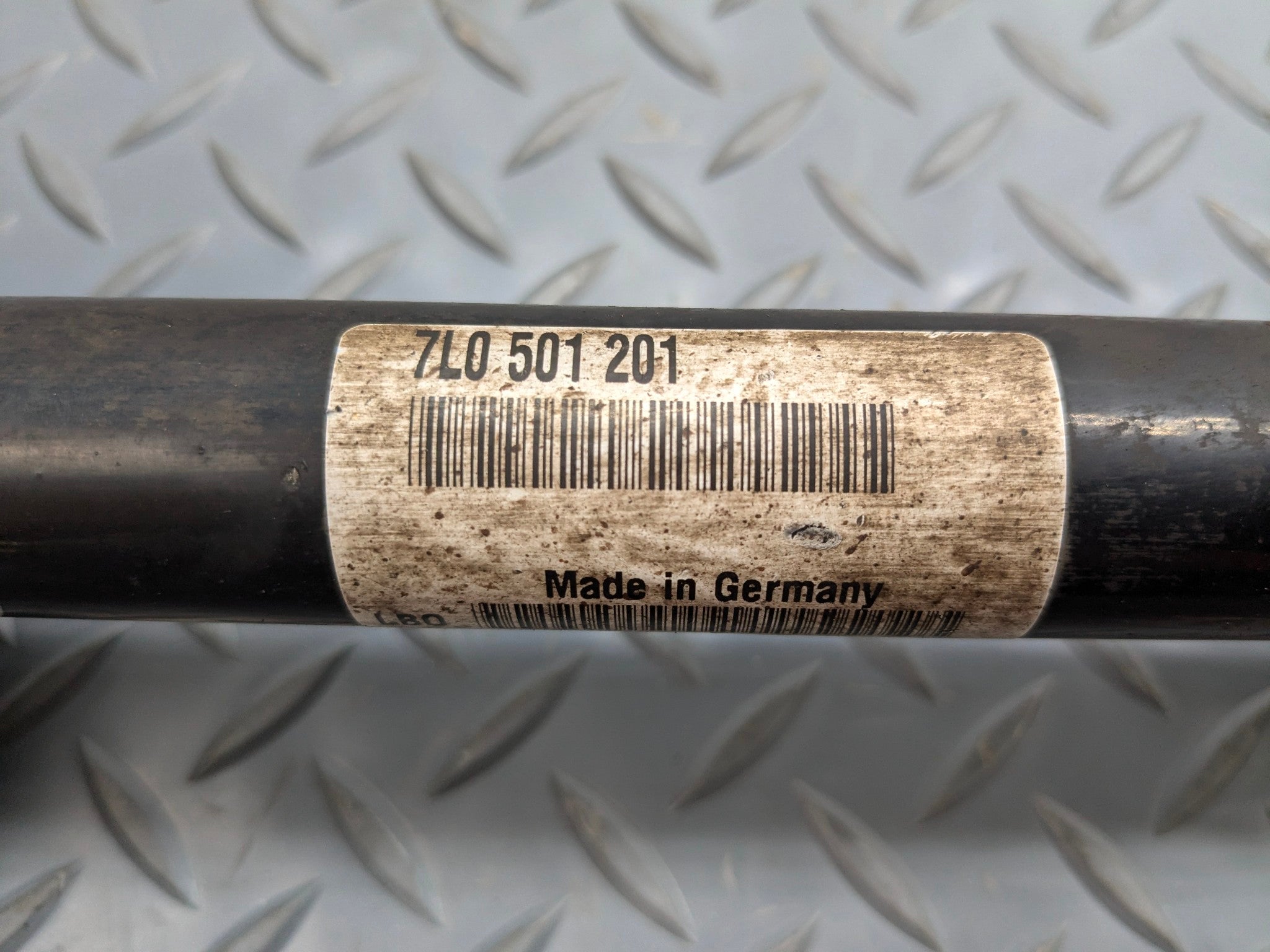 2004 - 2006 OEM PORSCHE CAYENNE V6 REAR LEFT SIDE CV AXLE JOINT SHAFT ASSEMBLY