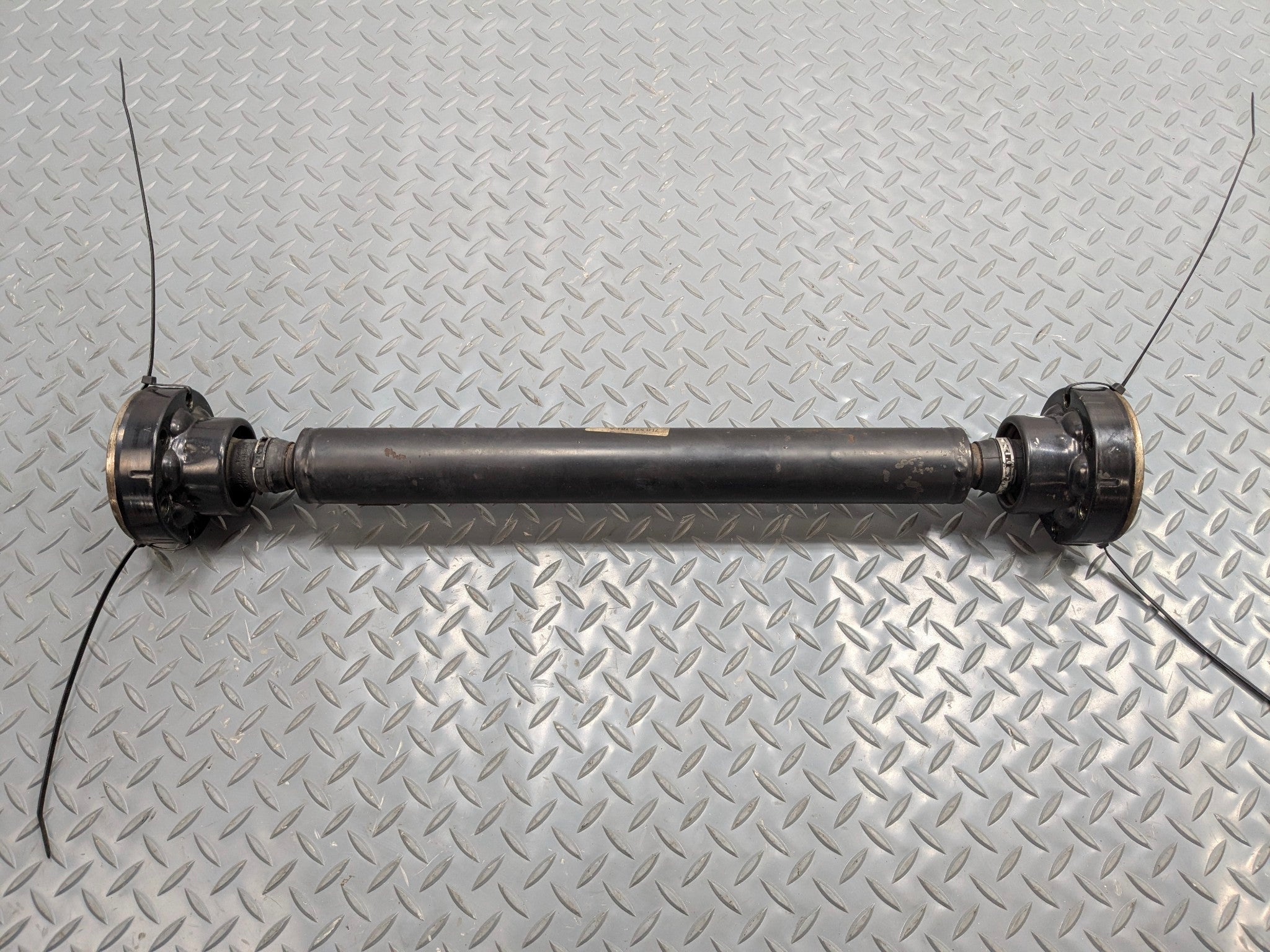 2004 - 2006 OEM PORSCHE CAYENNE V6 FRONT PROPELLER CARDAN DRIVE AXLE DRIVESHAFT