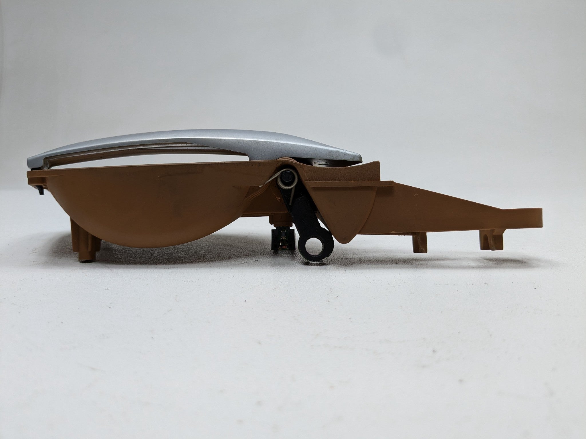 04 - 06 OEM PORSCHE CAYENNE V6 REAR RIGHT PASSENGER SIDE INTERIOR DOOR HANDLE