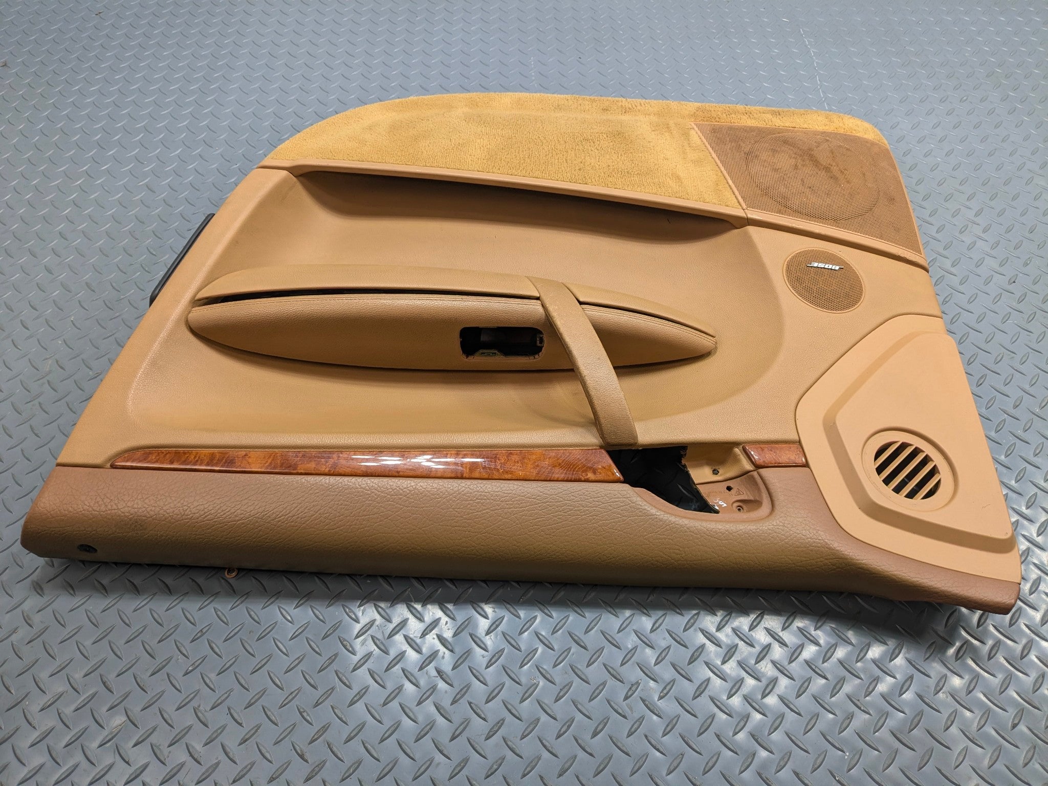 2004 - 2006 OEM PORSCHE CAYENNE V6 FRONT RIGHT SIDE INTERIOR DOOR TRIM PANEL