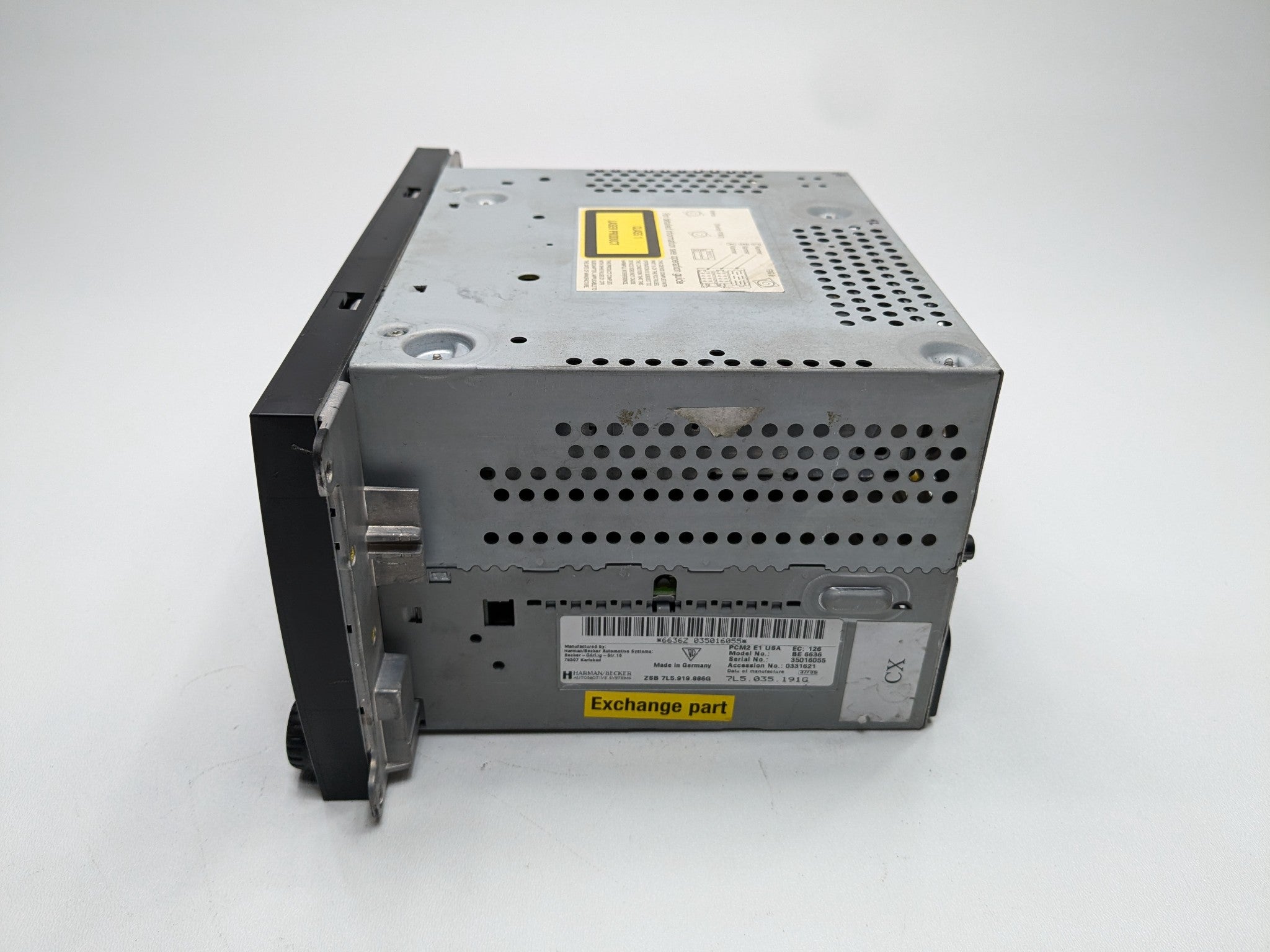 04 - 06 OEM PORSCHE CAYENNE V6 WINDSHIELD RAIN AND LIGHT SENSOR CONTROL MODULE