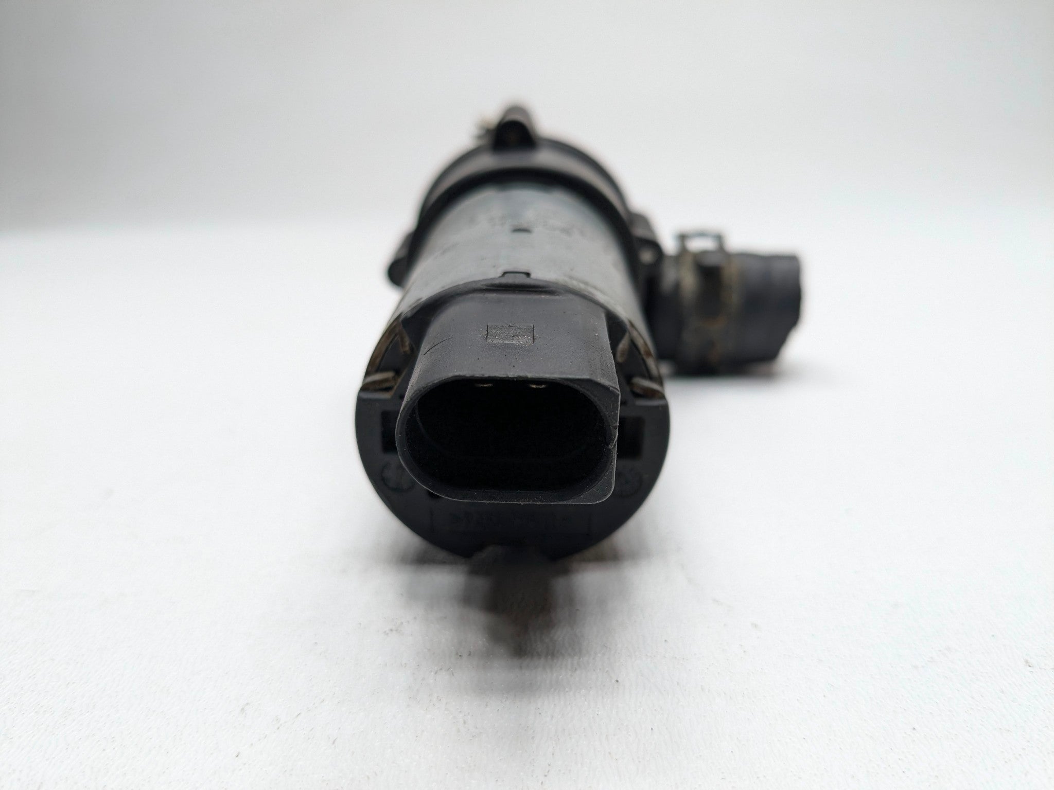 2004 - 2006 OEM PORSCHE CAYENNE V6 AUXILIARY COOLANT WATER PUMP