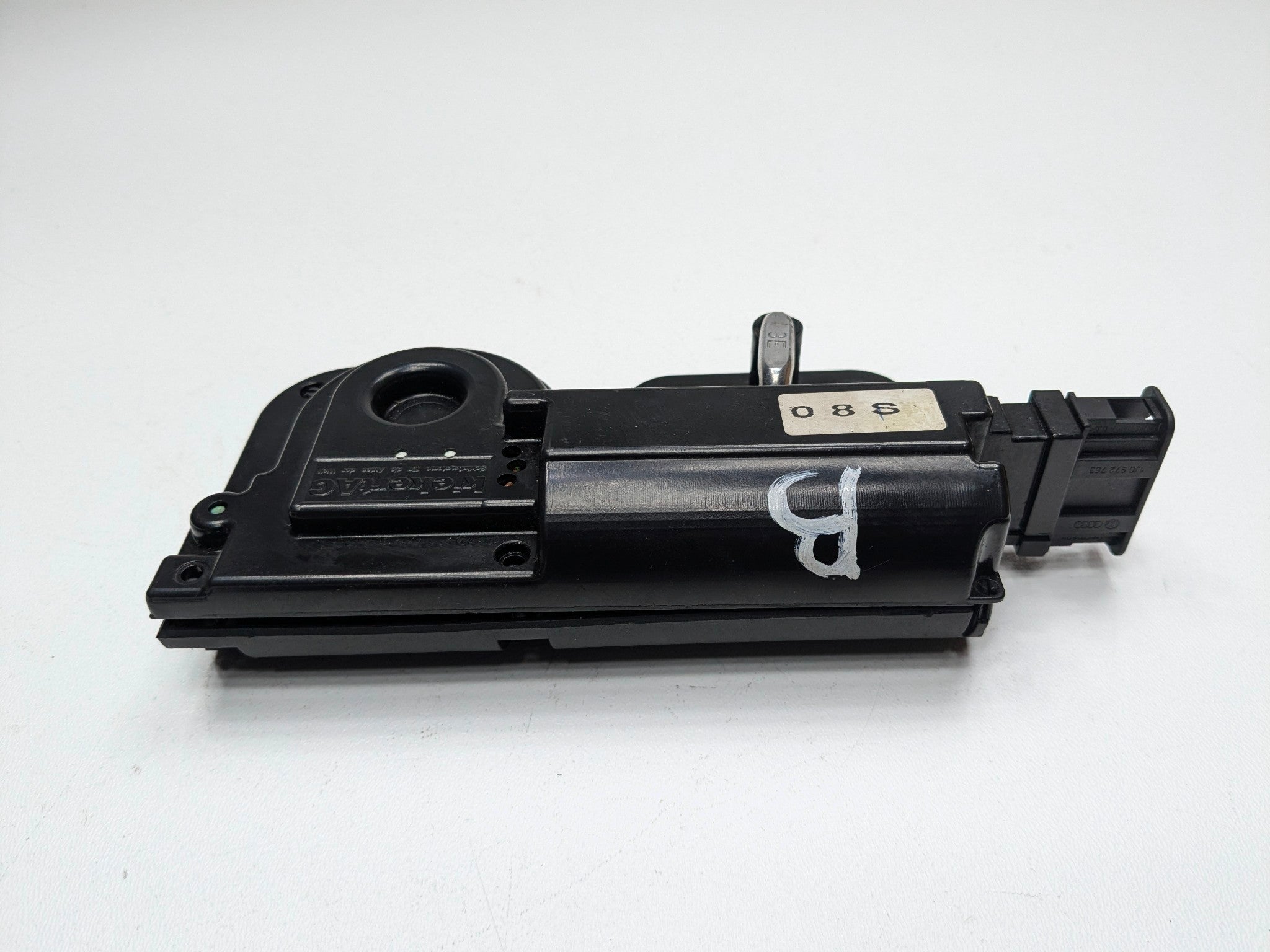 2004 - 2006 OEM PORSCHE CAYENNE V6 LIFTGATE TRUNK LOCK LATCH STRIKER ACTUATOR