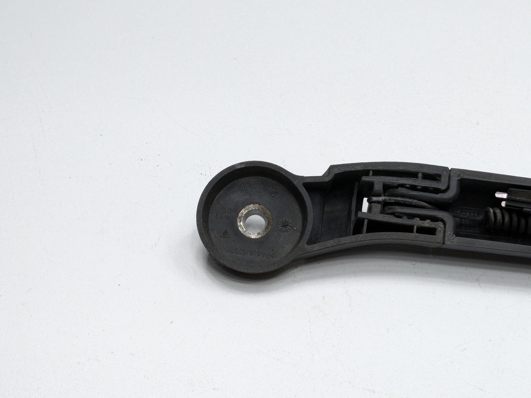 2004 - 2006 OEM PORSCHE CAYENNE V6 REAR WINDSHIELD WASHER WIPER ARM