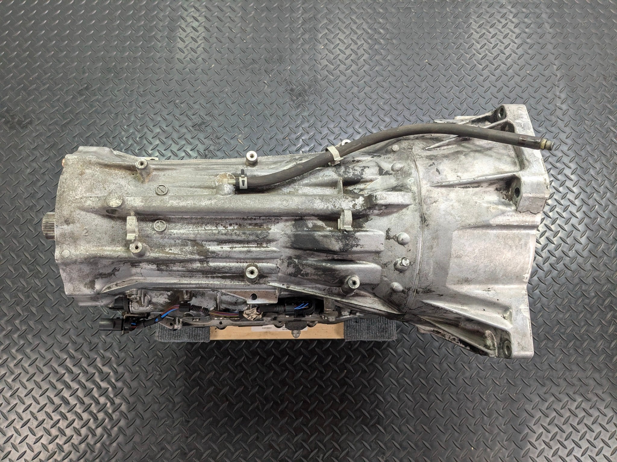 2004 - 2006 OEM PORSCHE CAYENNE V6 3.2L AUTOMATIC TRANSMISSION ASSEMBLY