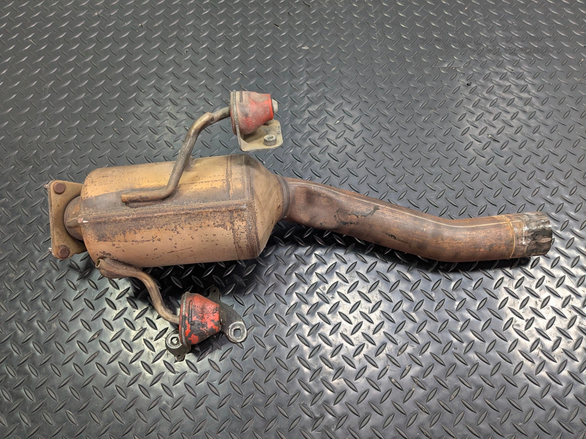 2004 - 2006 OEM PORSCHE CAYENNE V6 FRONT EXHAUST MANIFOLD DOWNPIPE