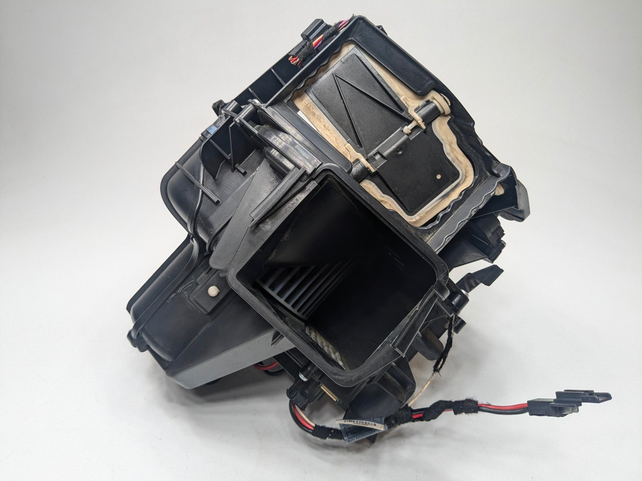 2010 - 2011 BMW 535I GT OEM AC HEATER CORE BLOWER MOTOR HOUSING BOX ASSEMBLY