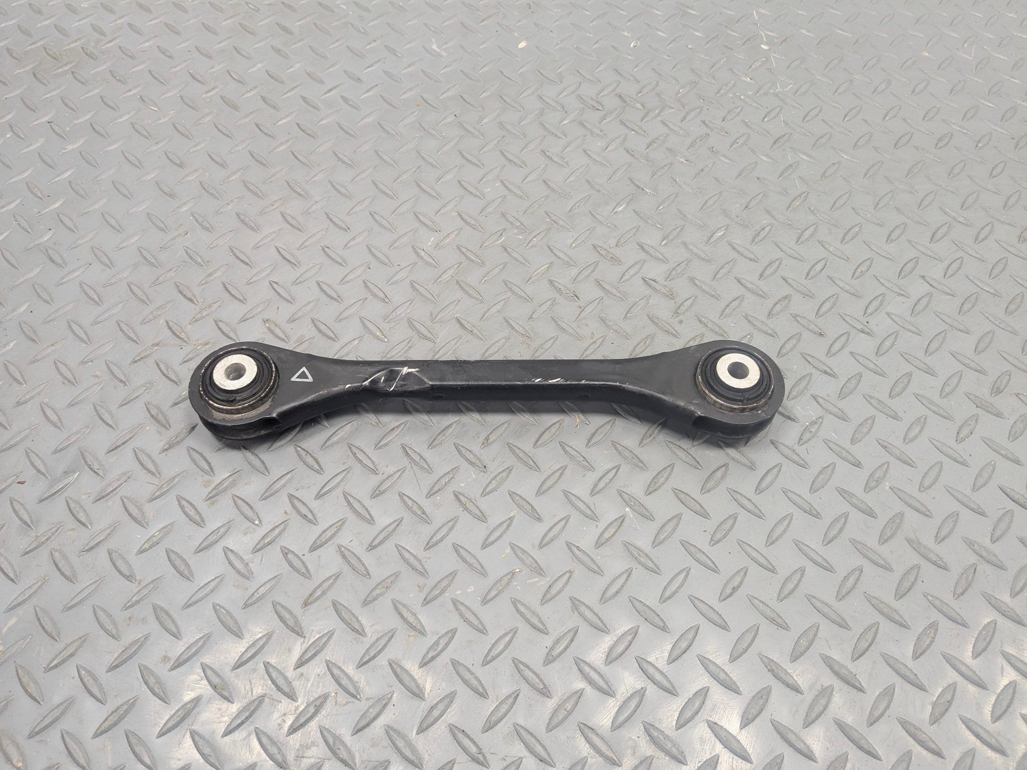 2008 - 2011 OEM AUDI A4 REAR LEFT DRIVER SIDE LOWER CONTROL ARM