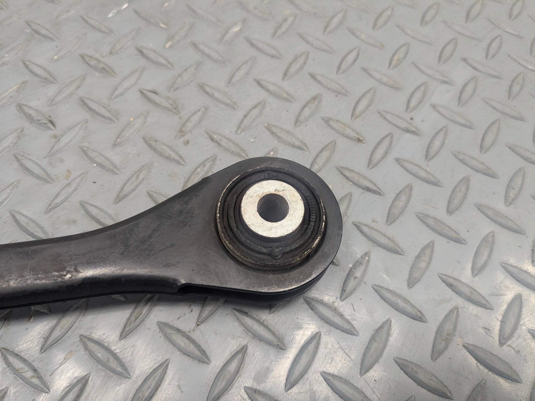 2008 - 2011 OEM AUDI A4 REAR LEFT DRIVER SIDE LOWER CONTROL ARM