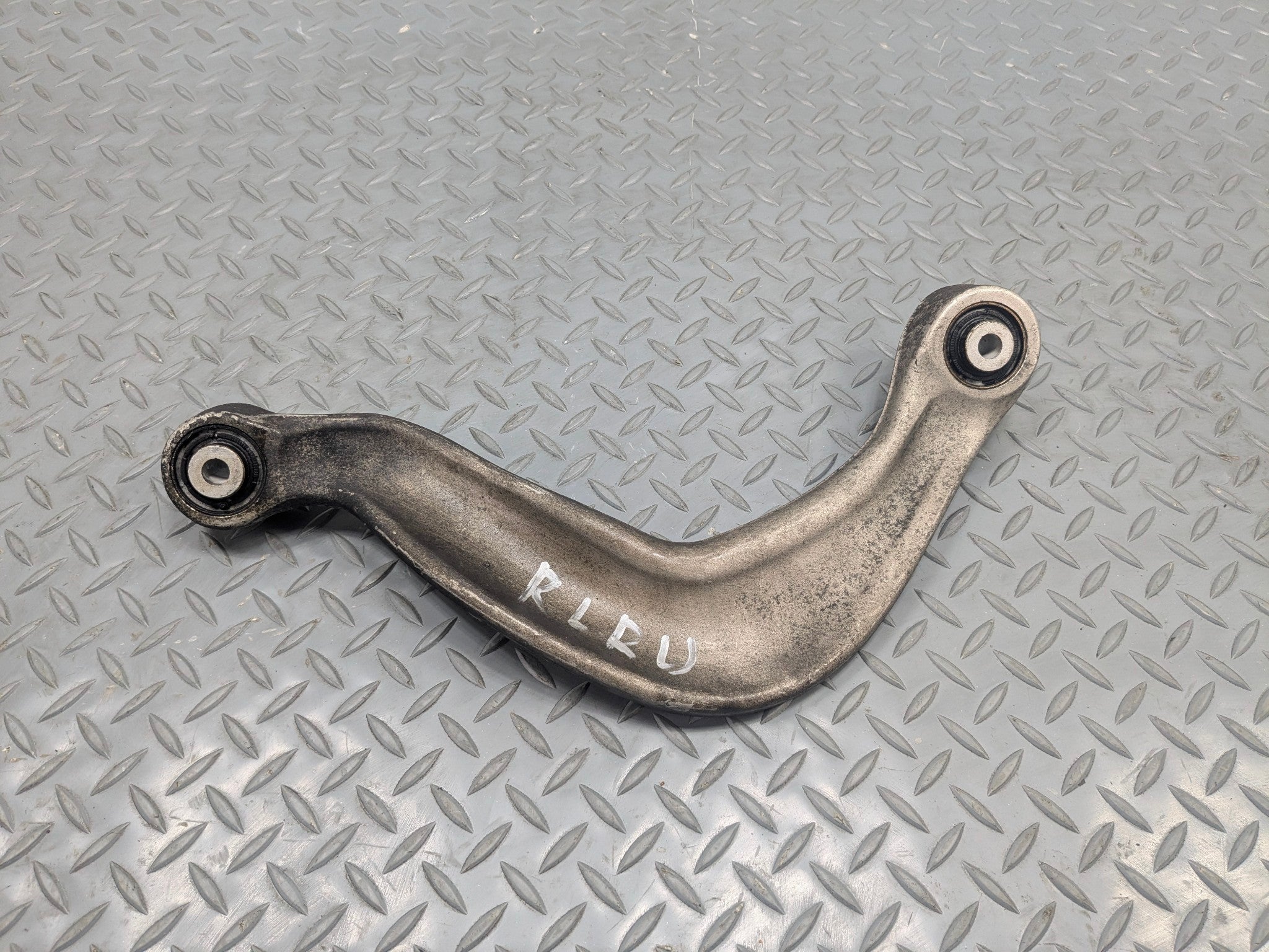 2008 - 2011 OEM AUDI A4 REAR LEFT DRIVER SIDE UPPER CONTROL ARM